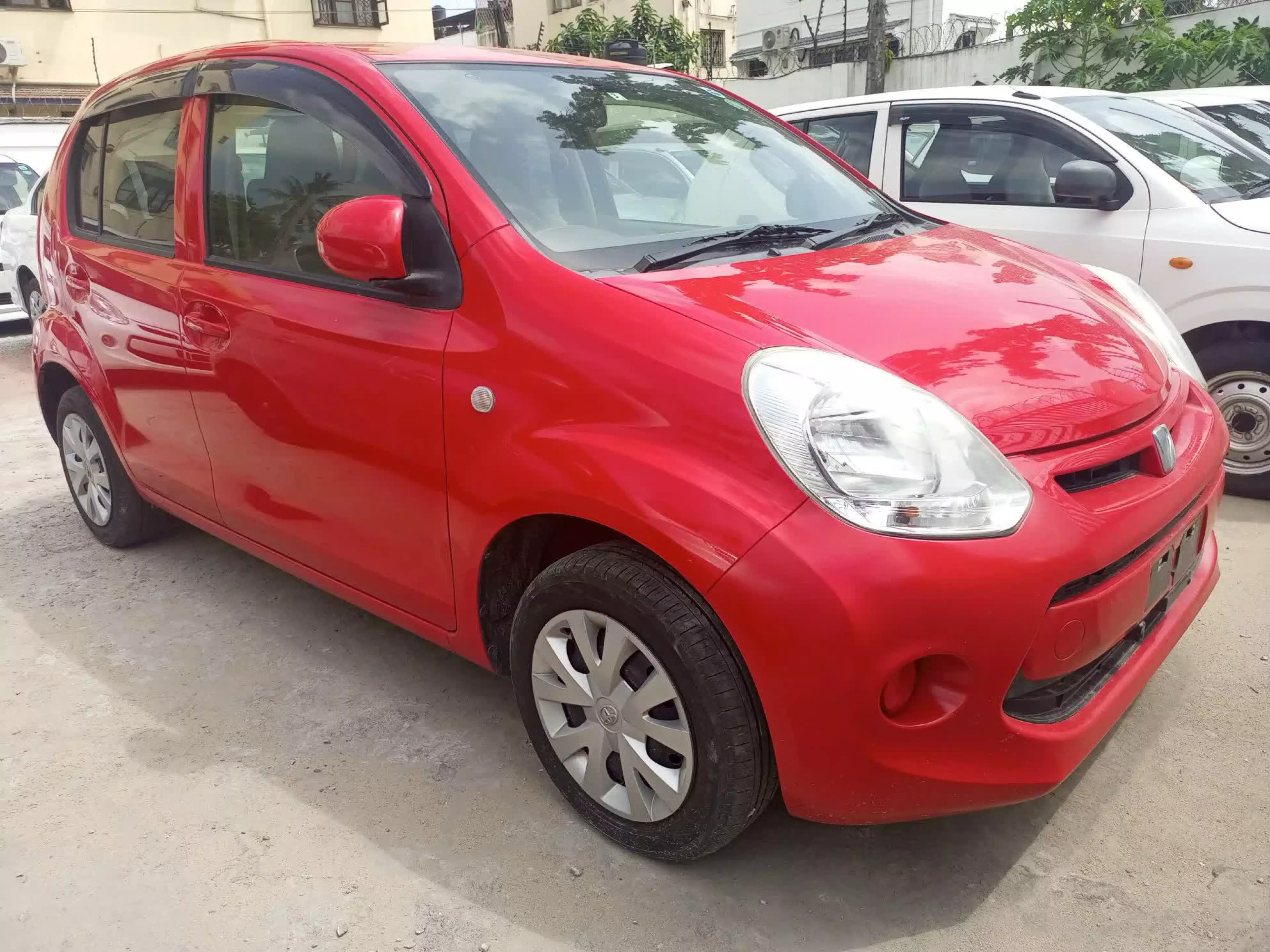 Toyota Passo - 2015