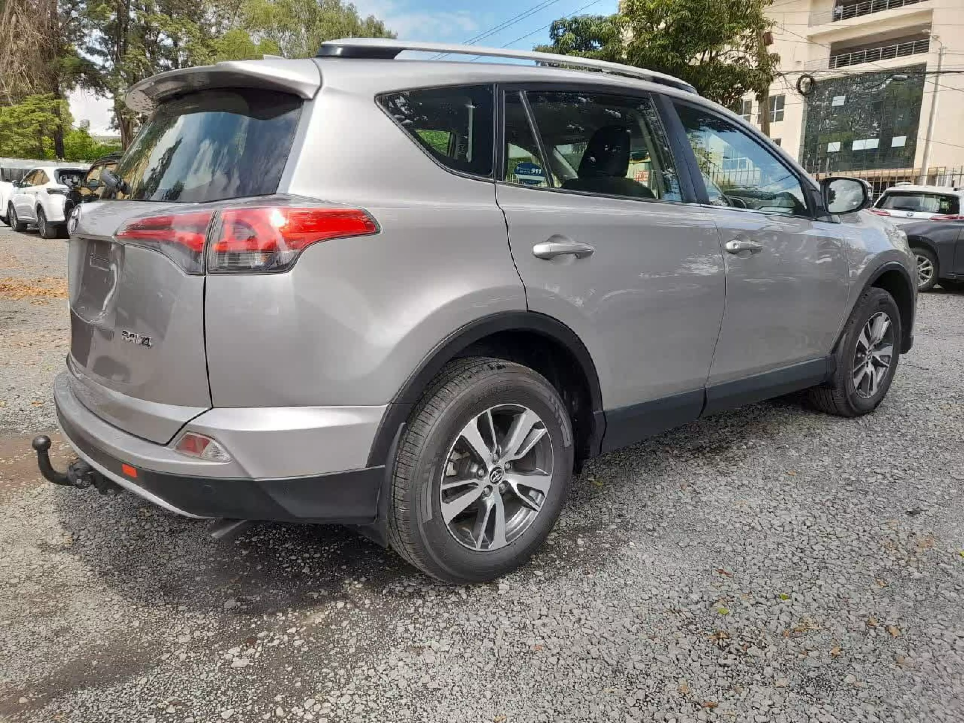 Toyota RAV 4   - 2017
