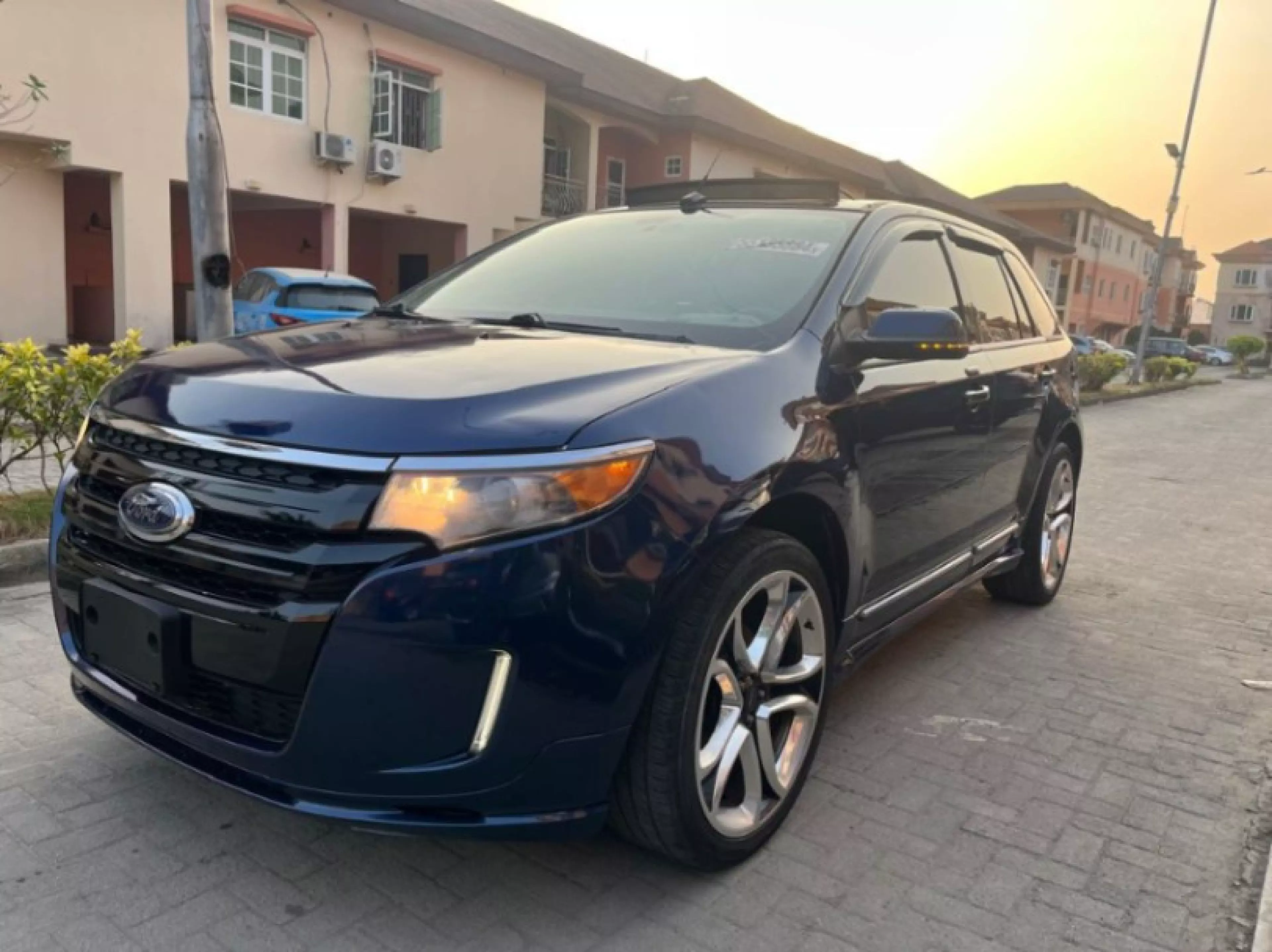 Ford Edge - 2012
