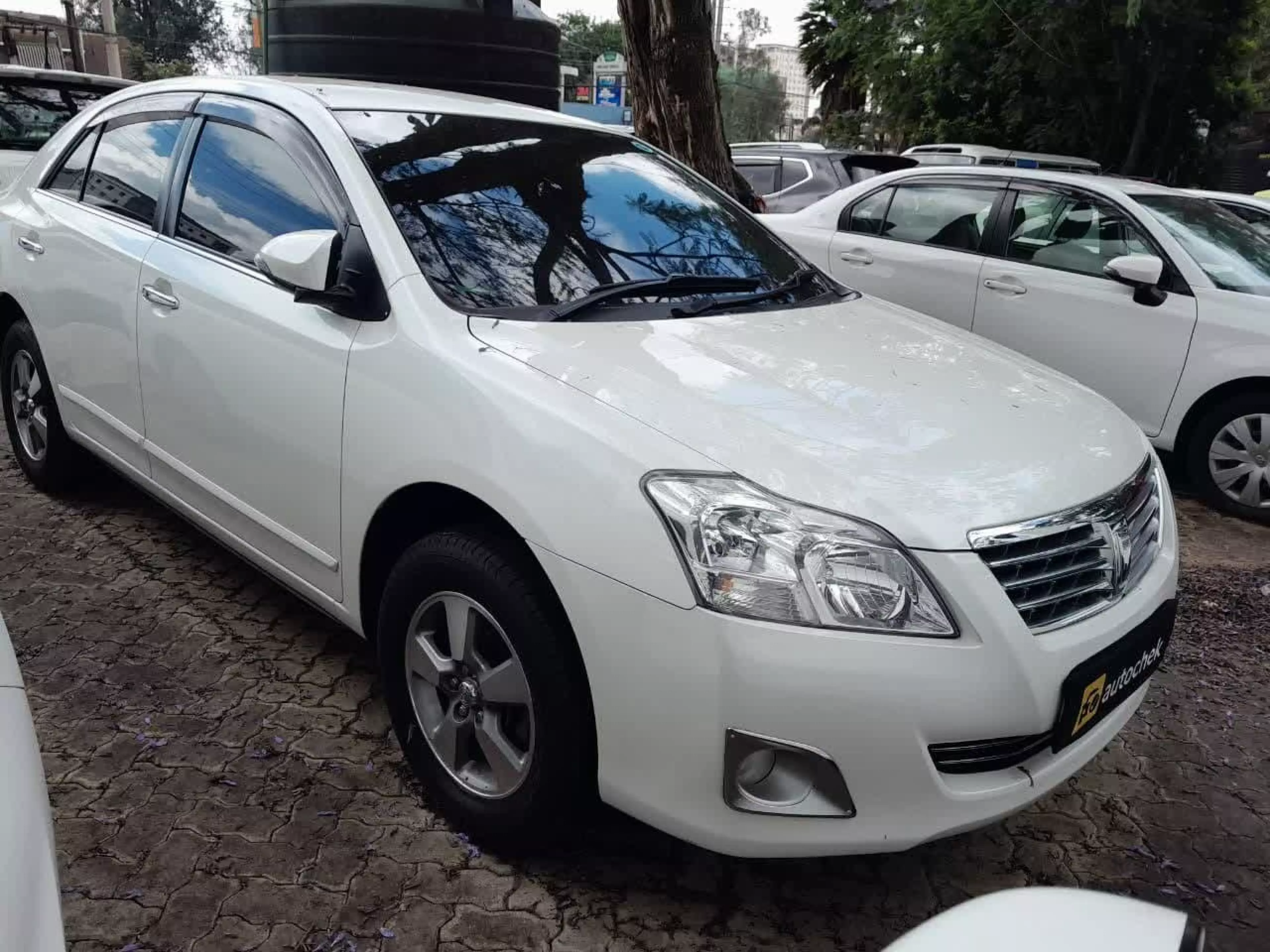 Toyota Premio  - 2015