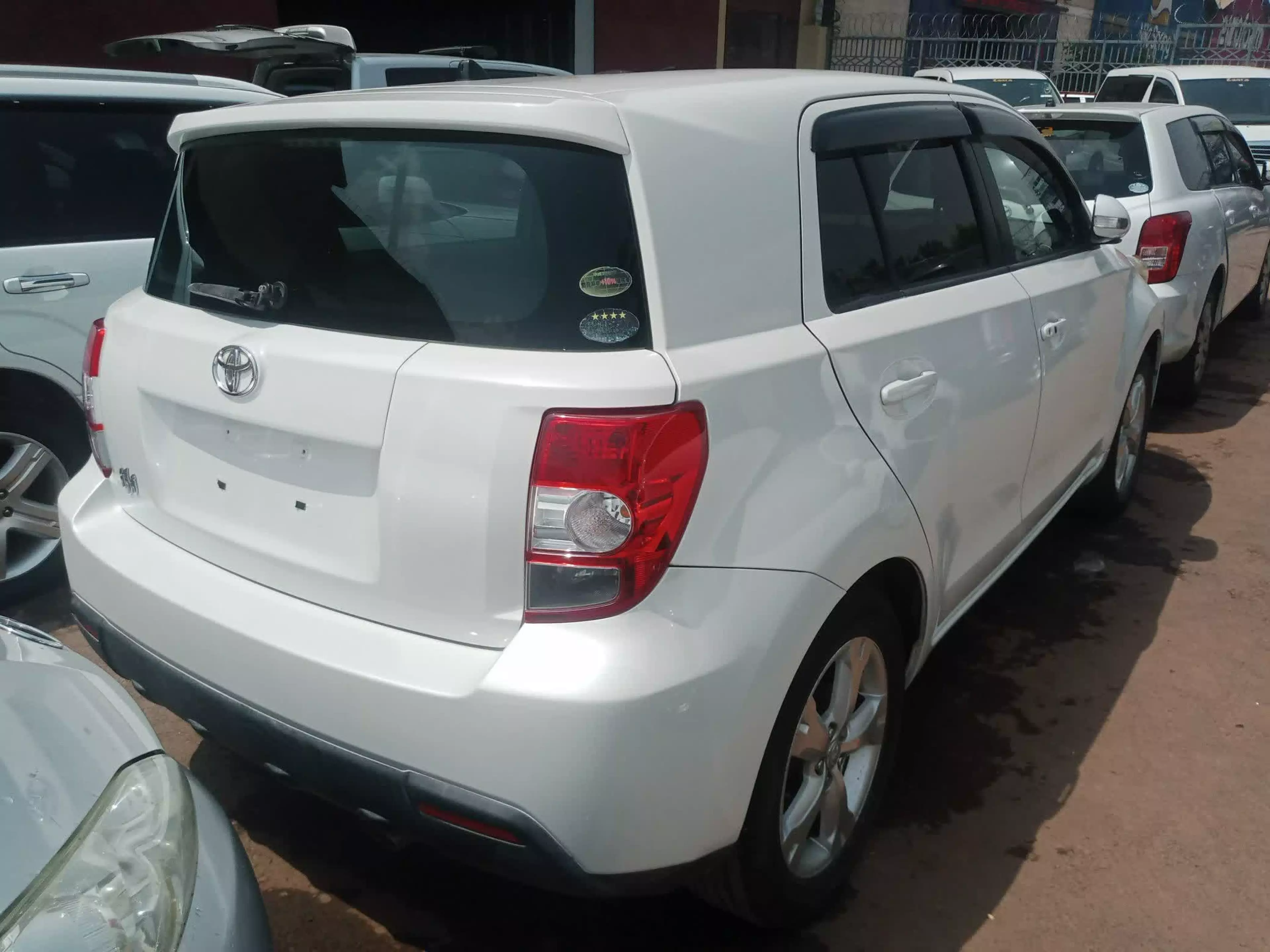 Toyota Ist  - 2008