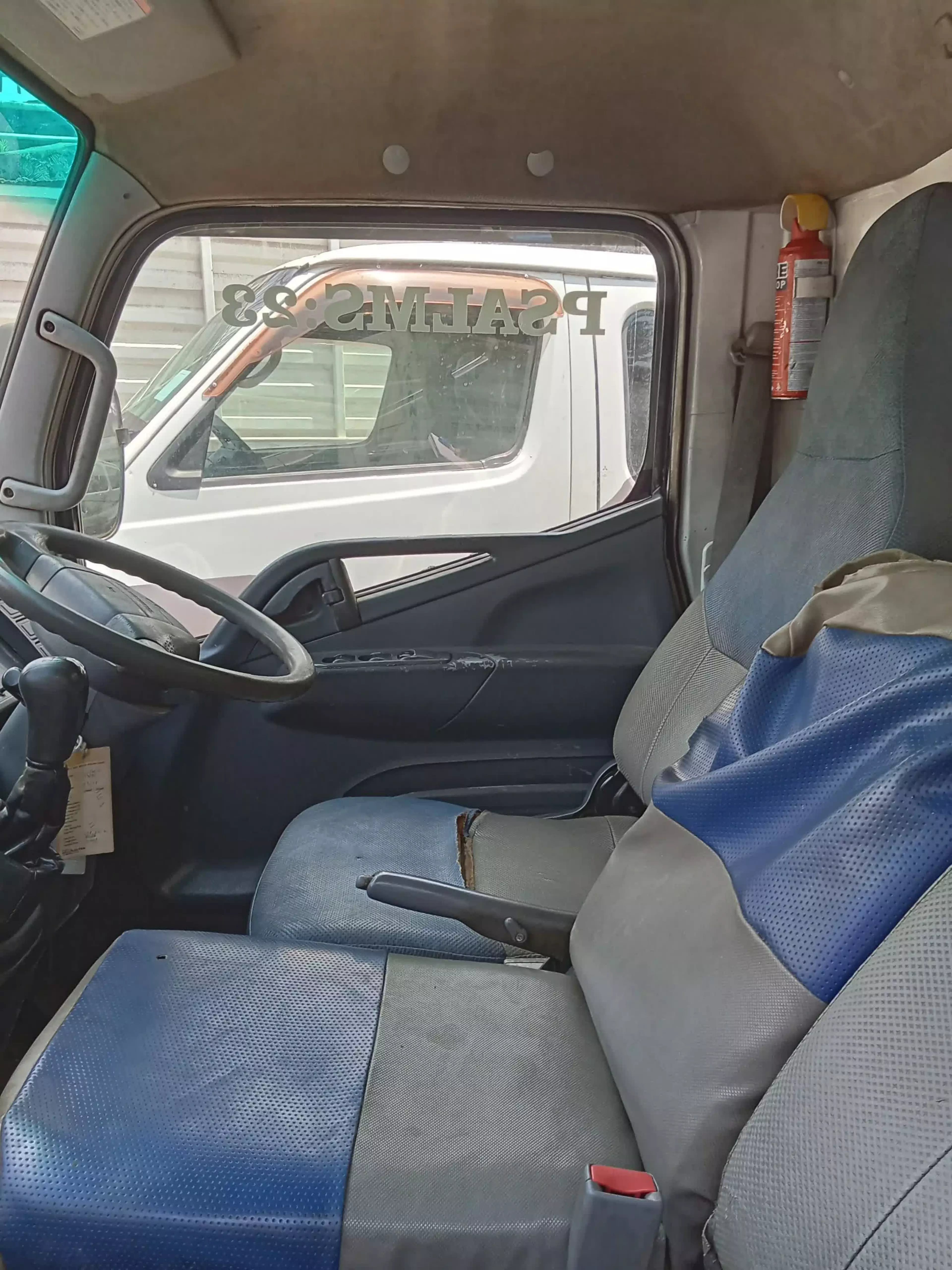 Mitsubishi Canter   - 2004