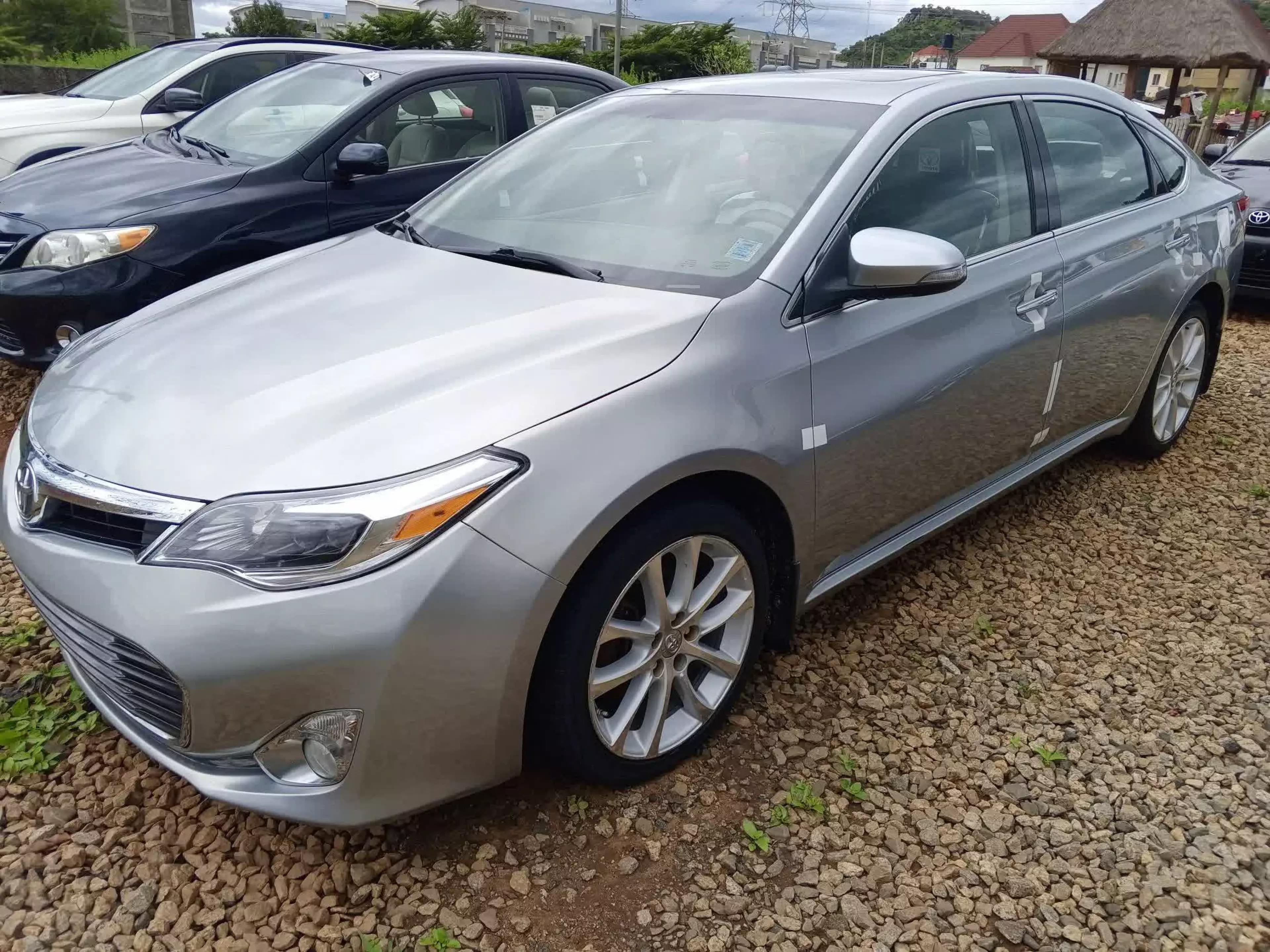 Toyota Avalon - 2015