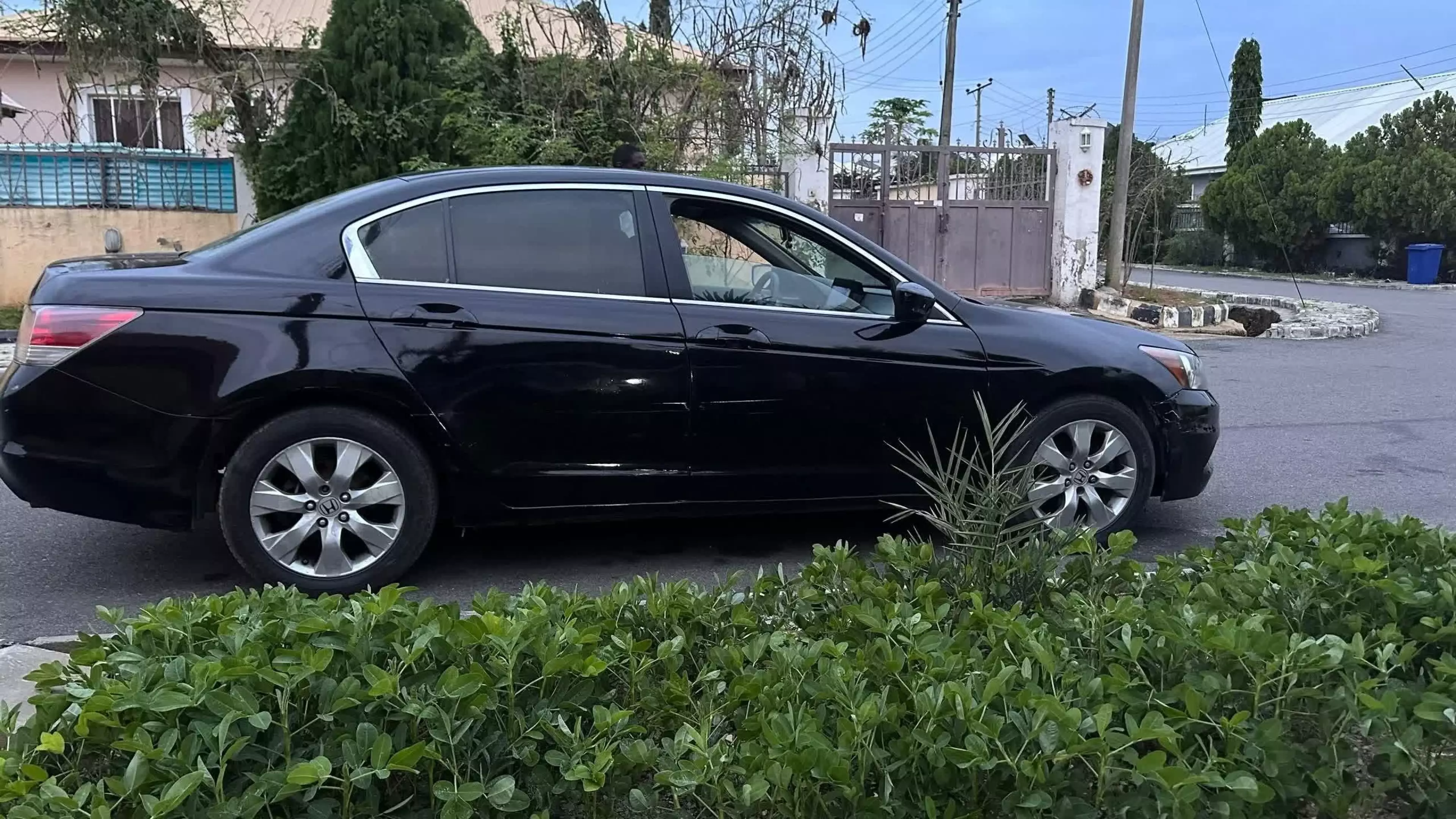 Honda Accord - 2010
