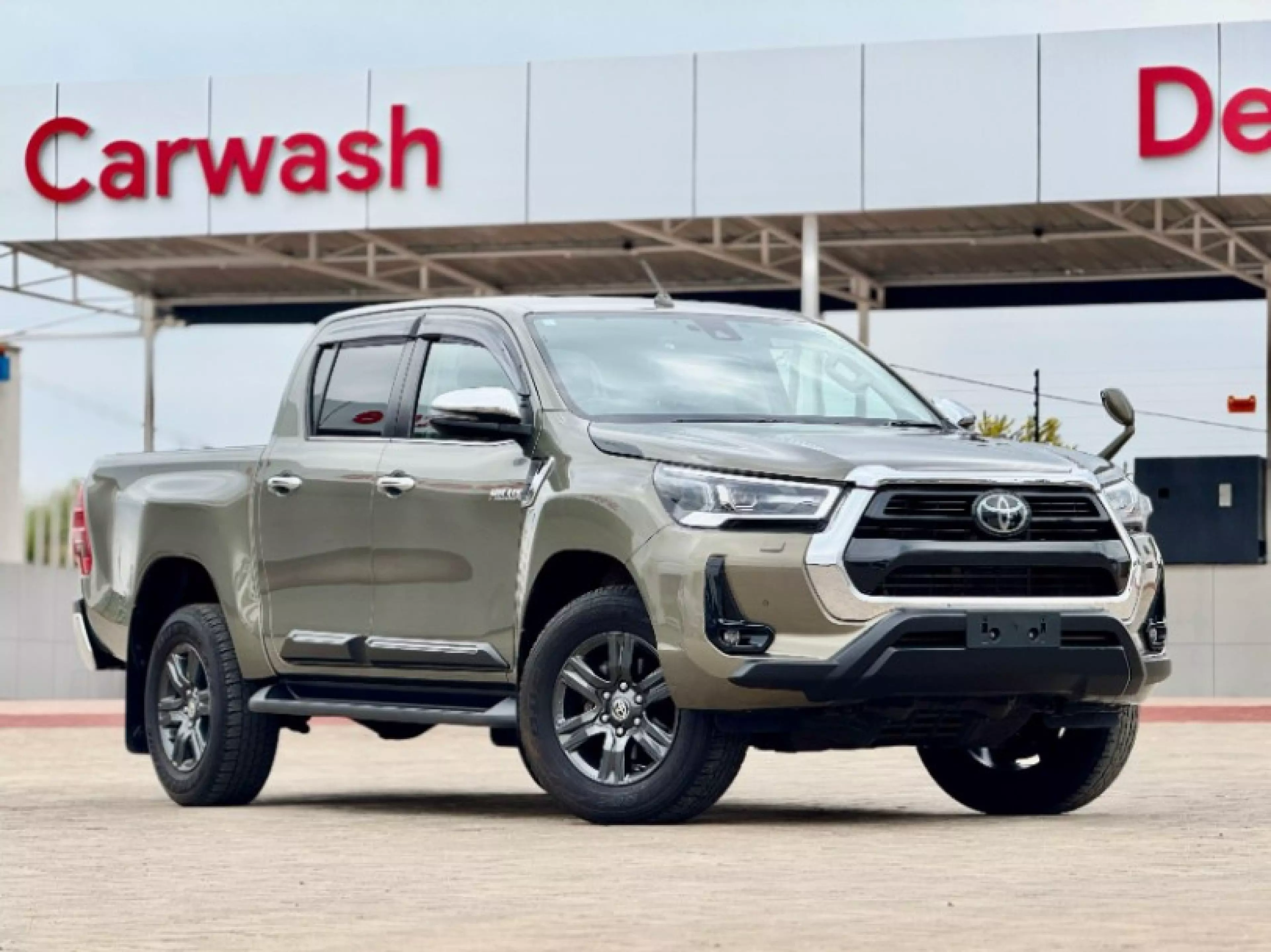 Toyota Hilux  - 2021
