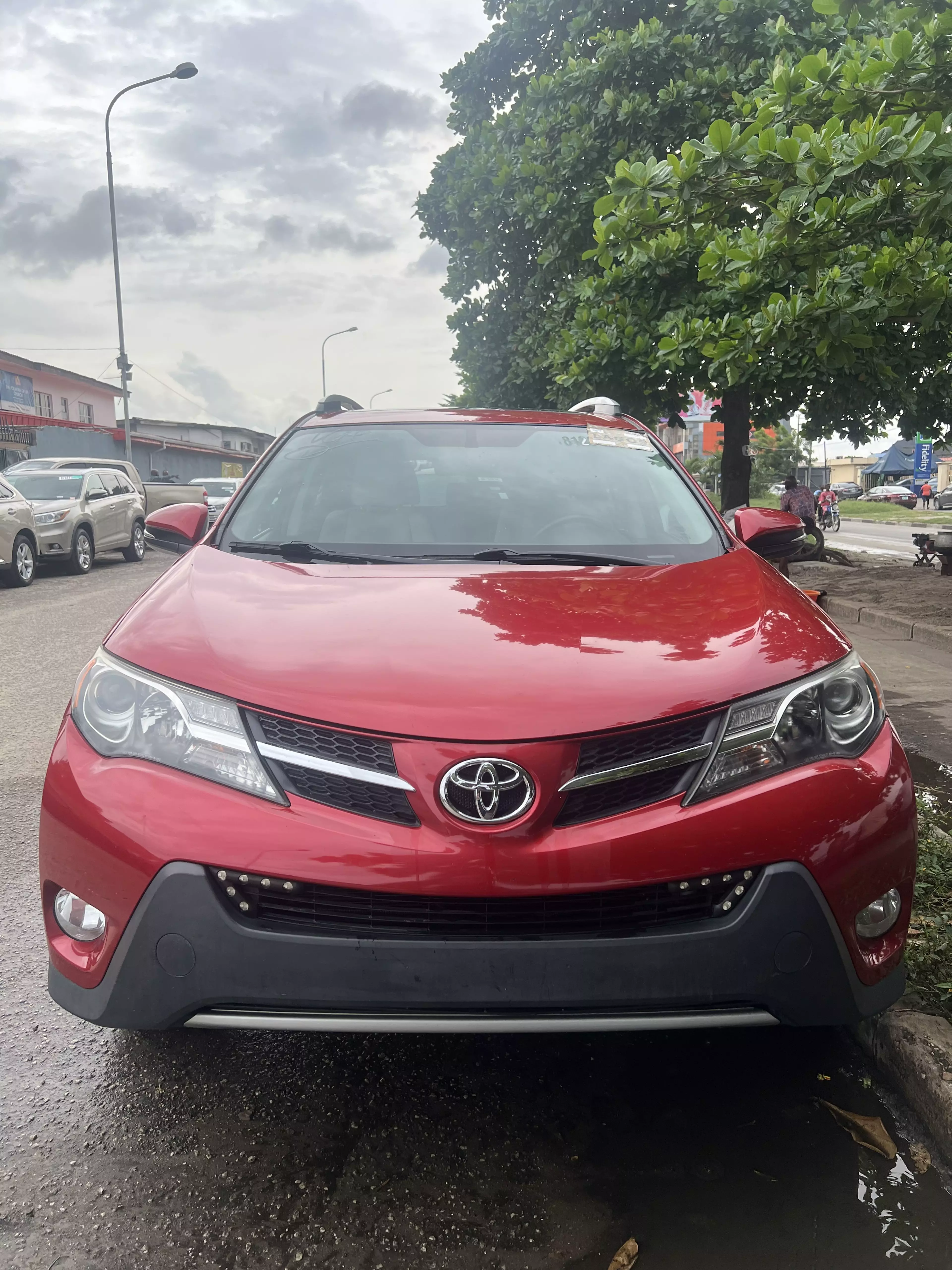 Toyota RAV4 - 2014