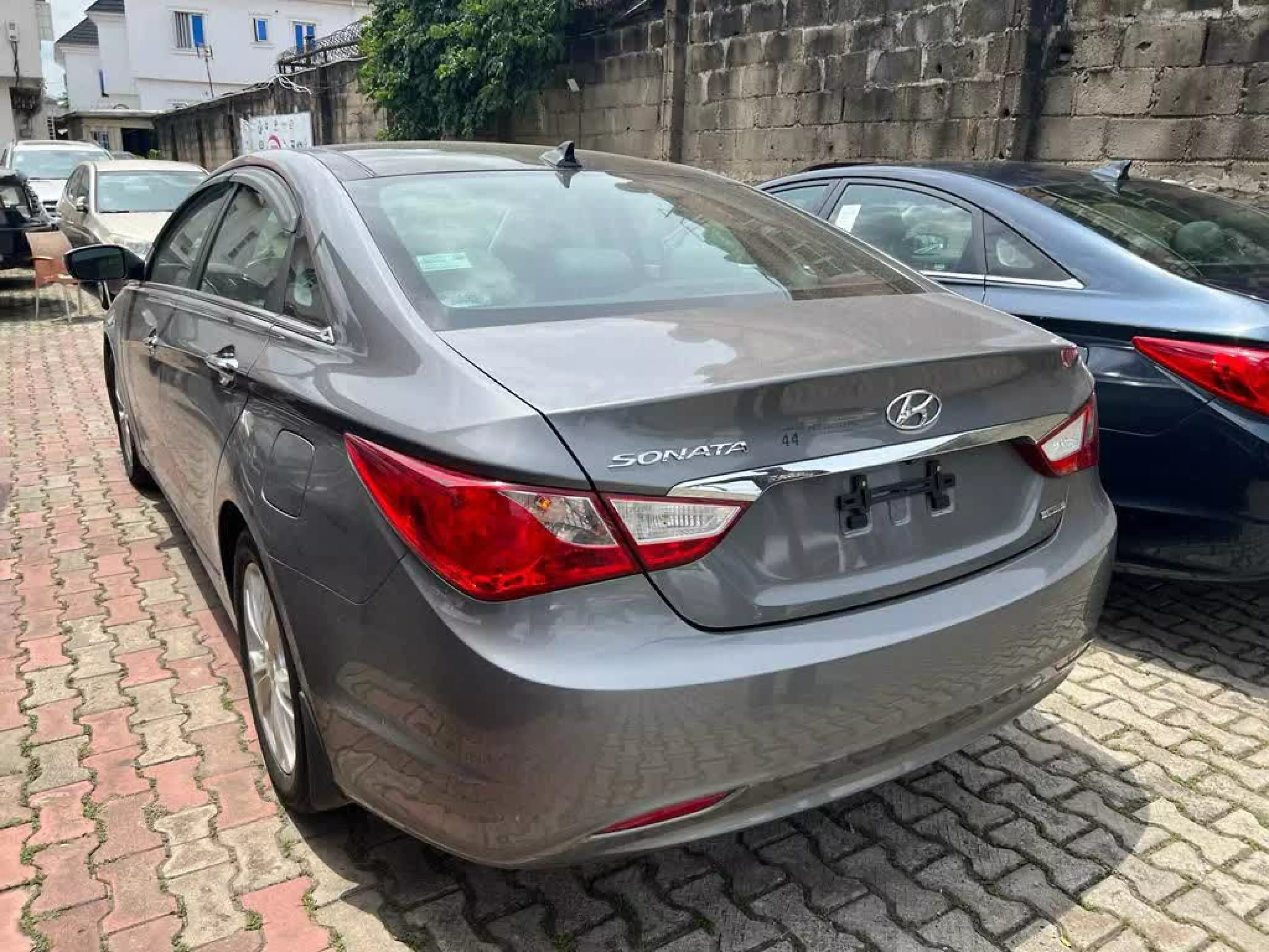 Hyundai Sonata - 2013
