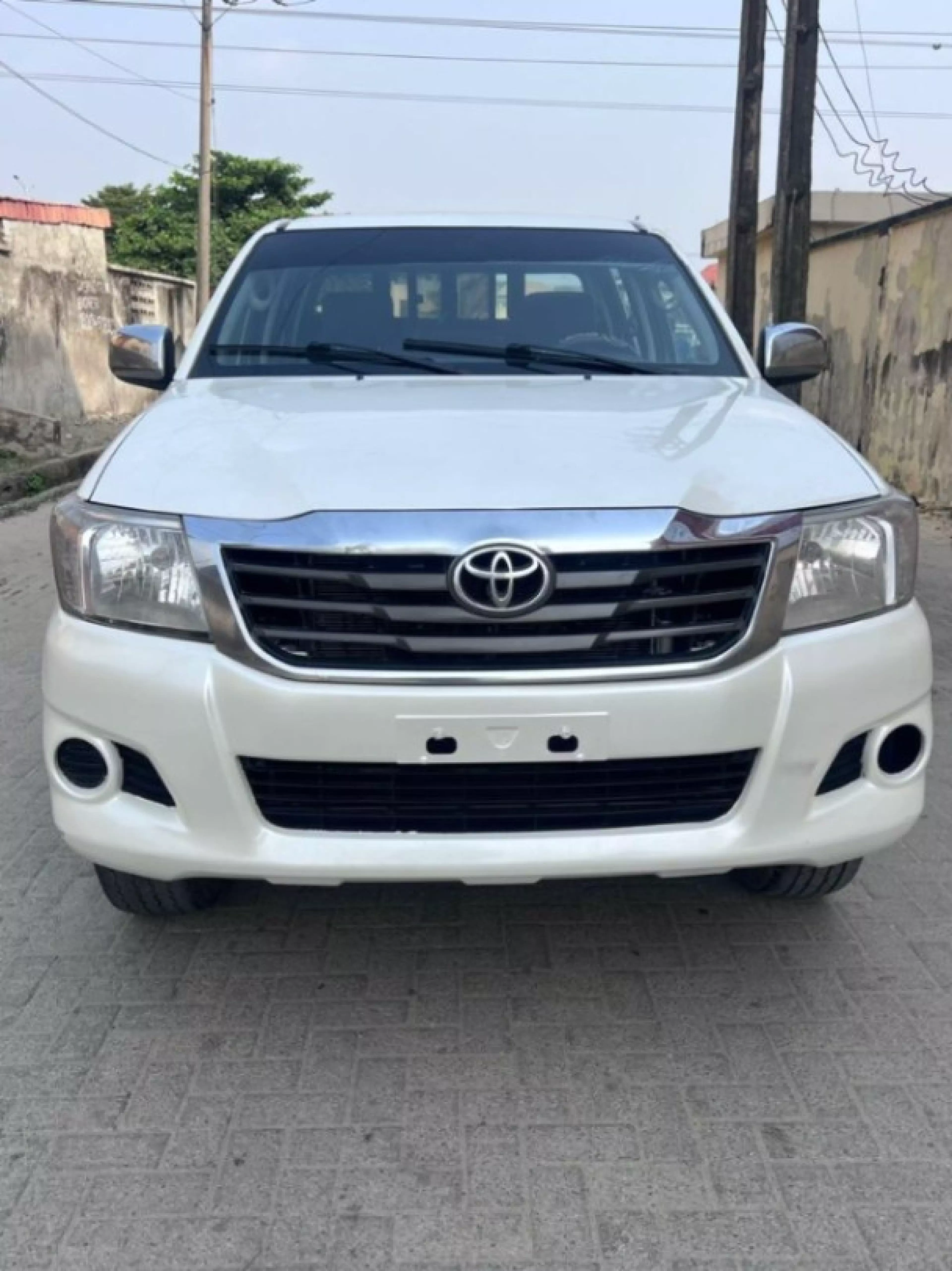 Toyota Hilux  - 2012