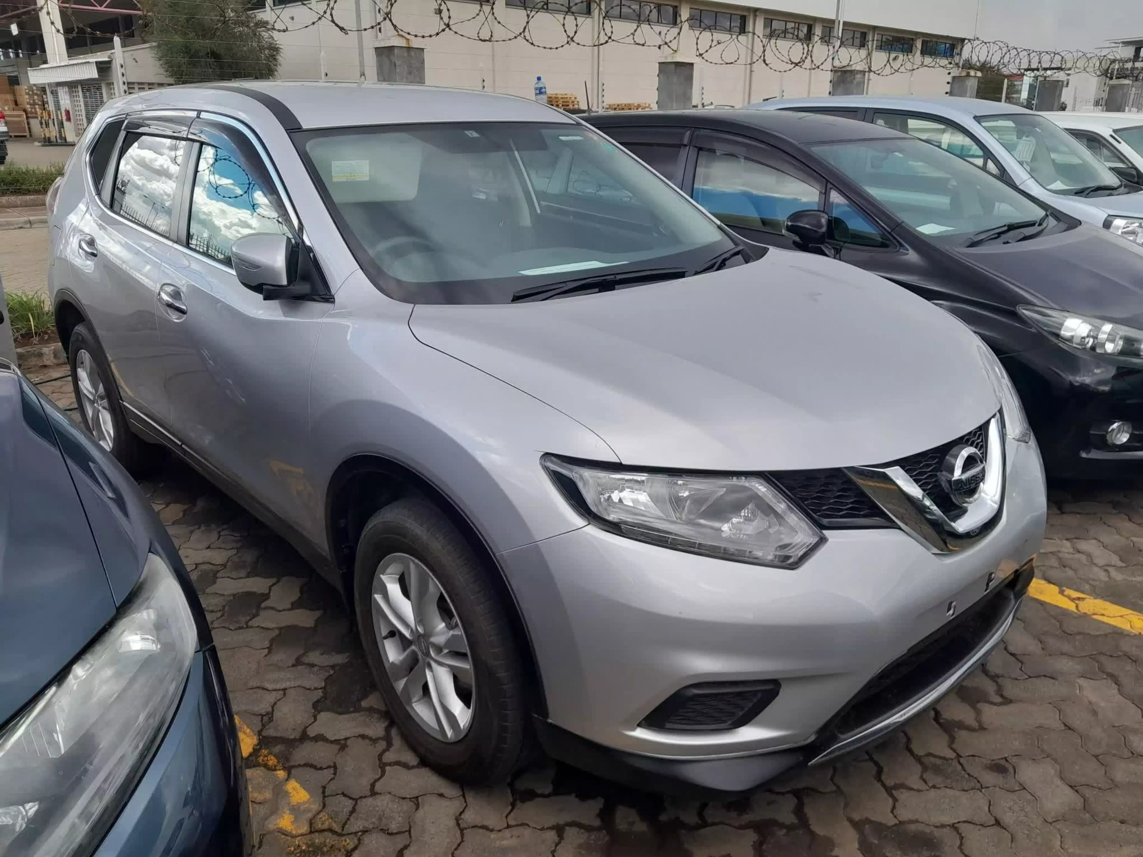 Nissan X-Trail - 2015
