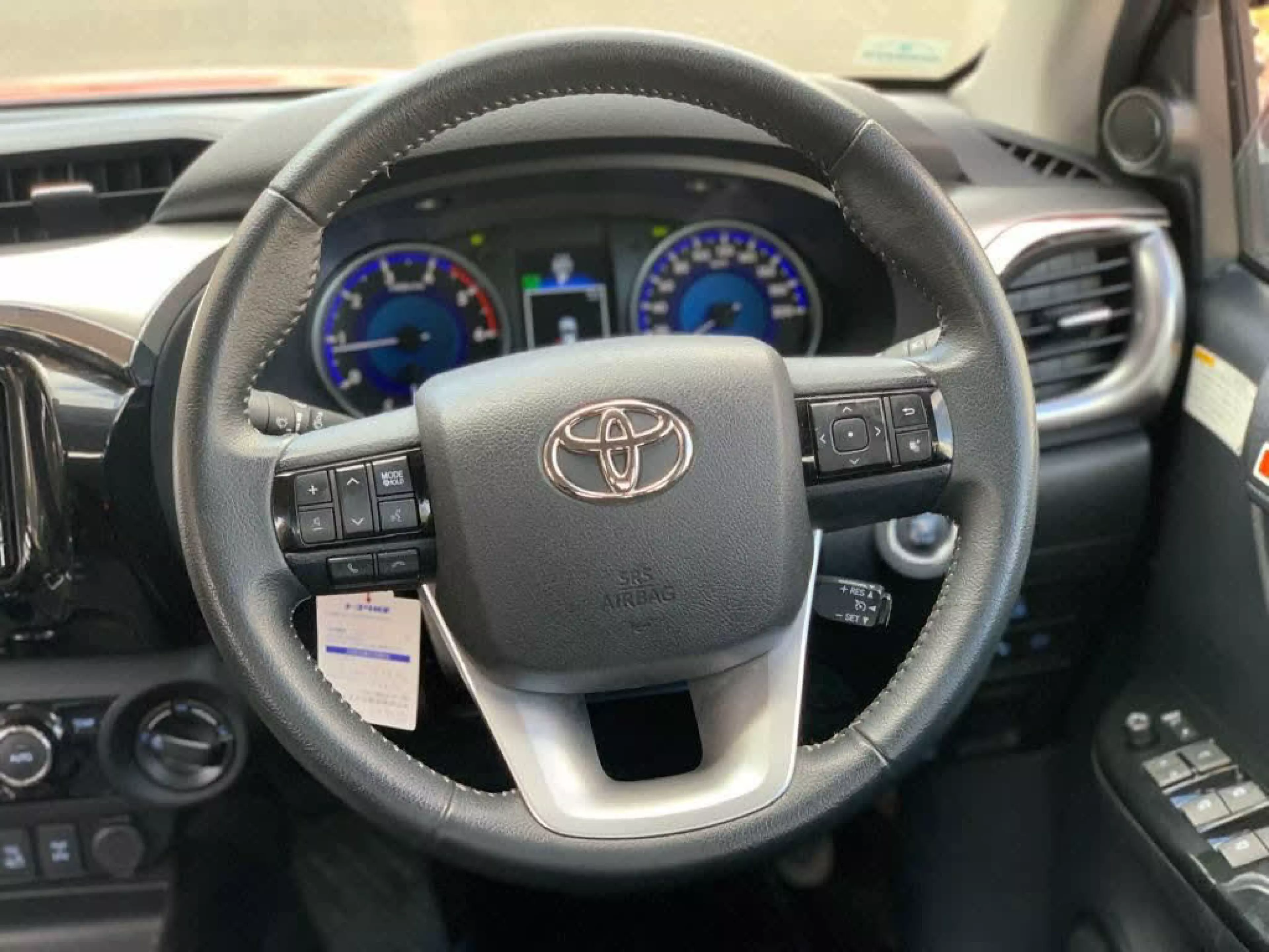 Toyota Hilux   - 2018