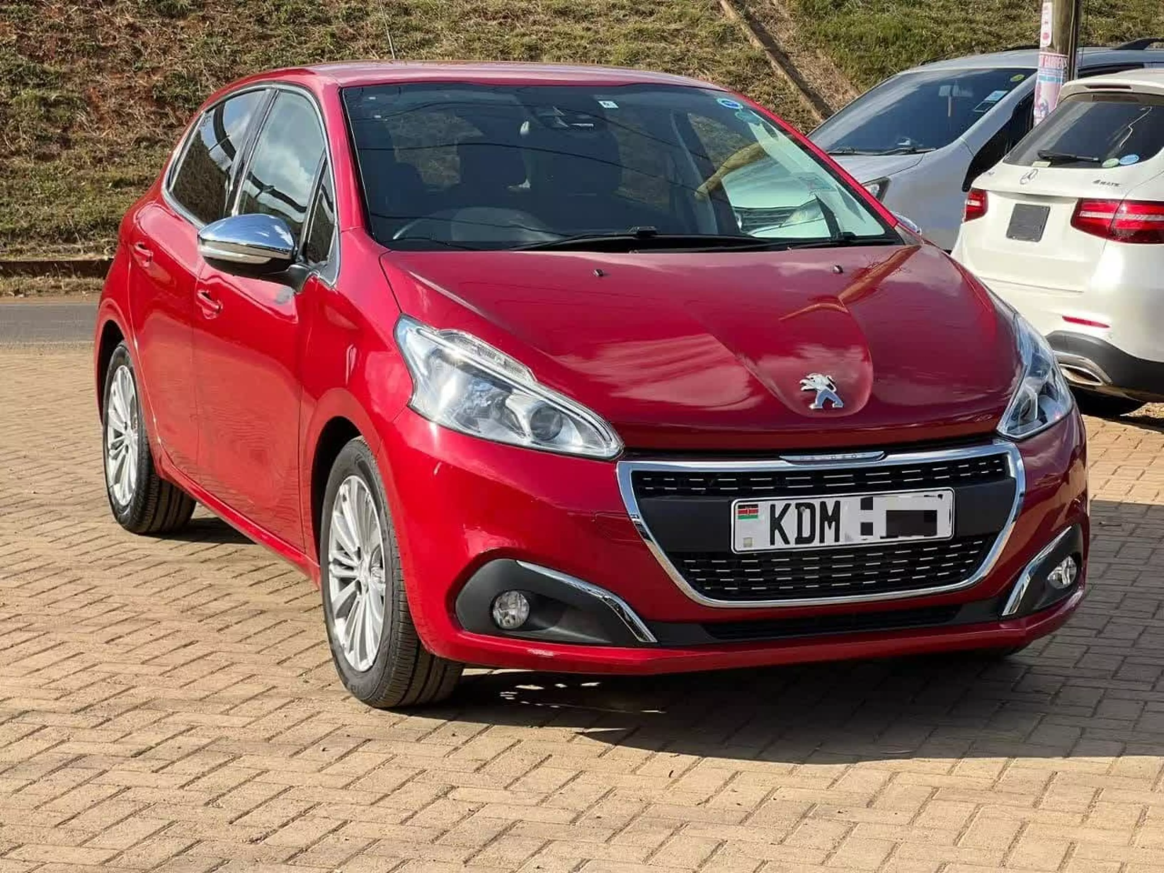 Peugeot 208 - 2016