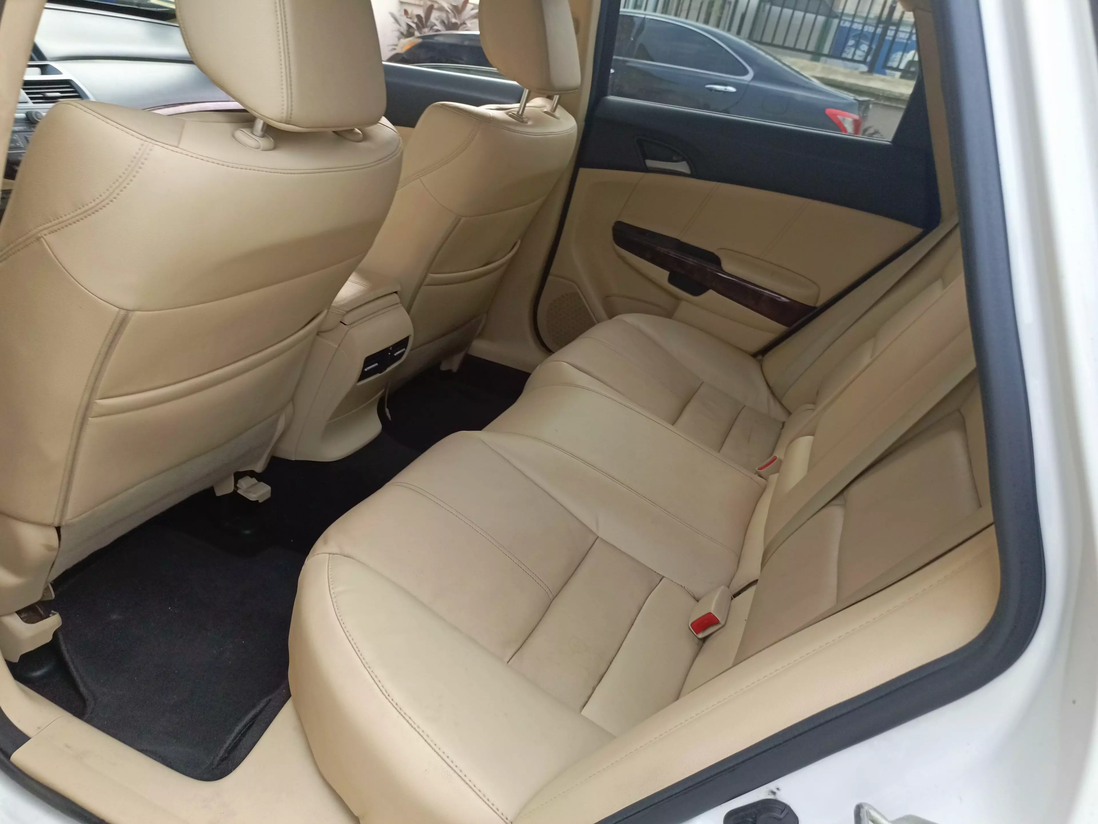 Honda Accord Crosstour   - 2012