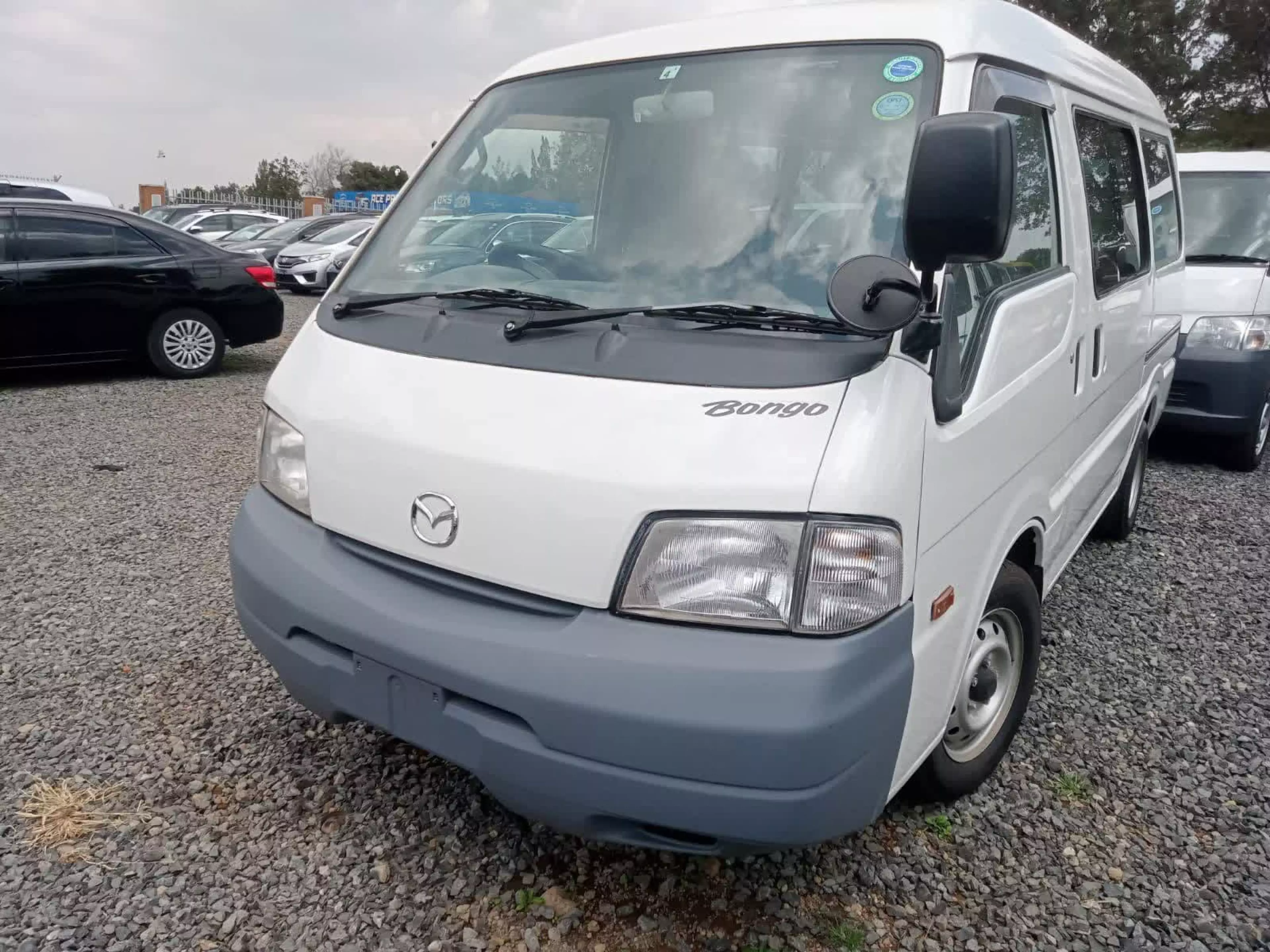 Mazda Bongo - 2016