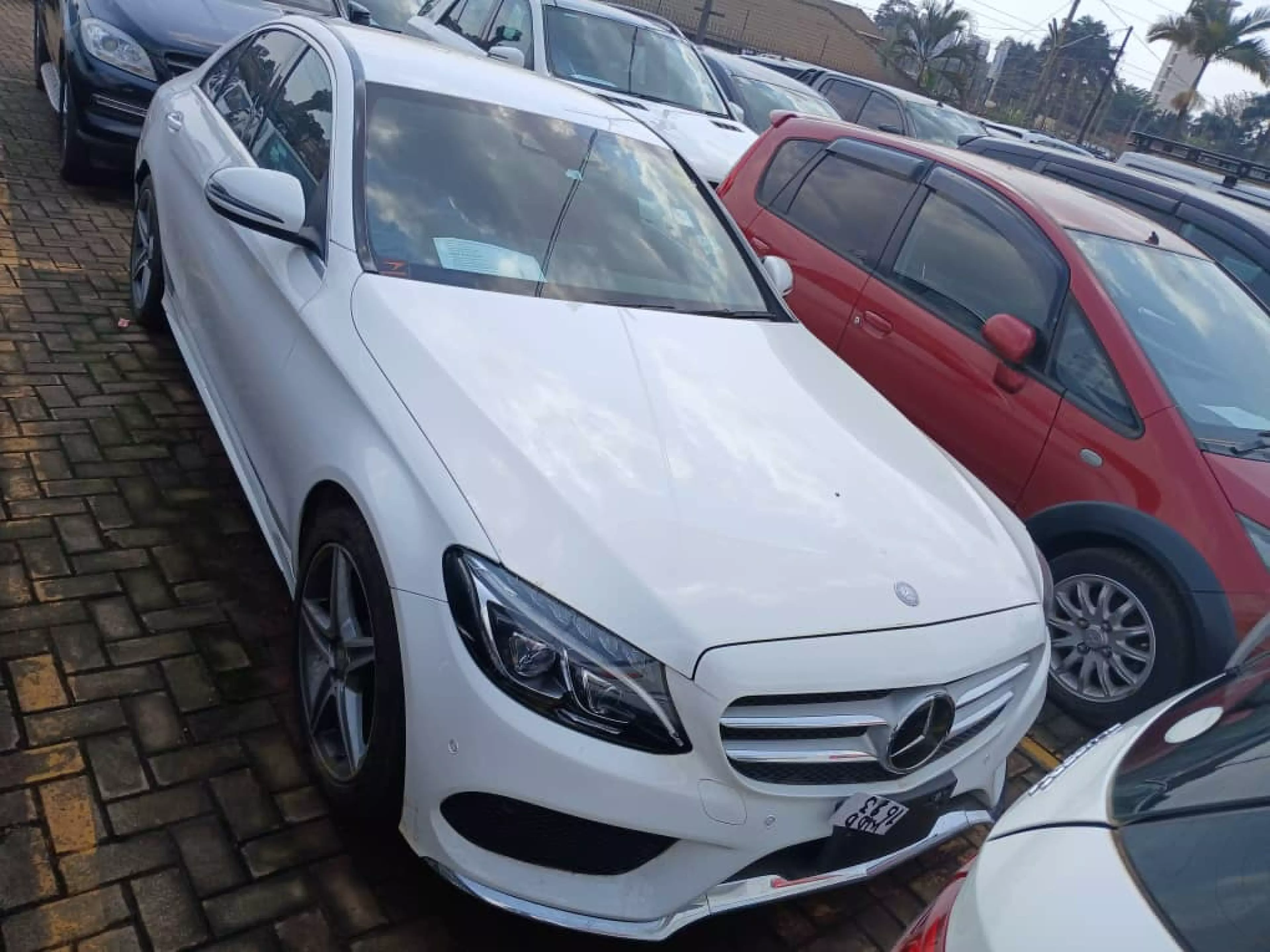 Mercedes-Benz C200 - 2016