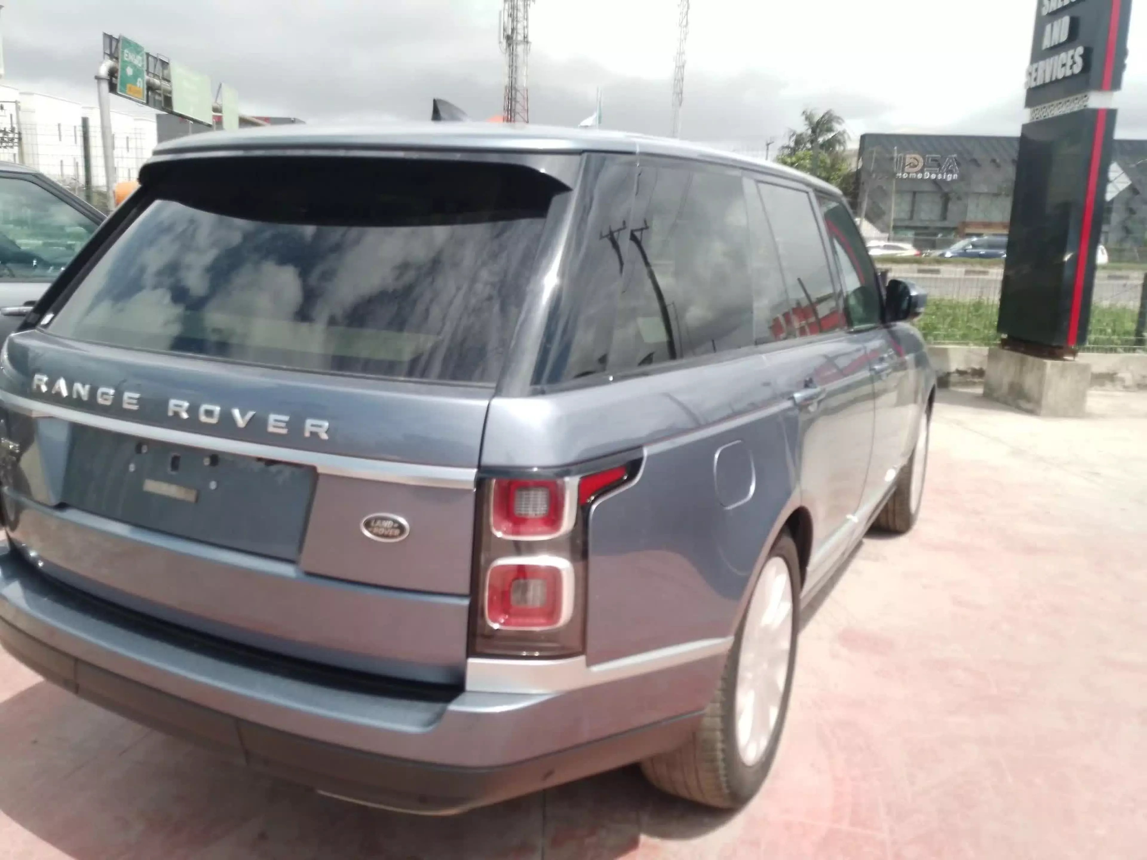 Land Rover Range Rover   - 2020