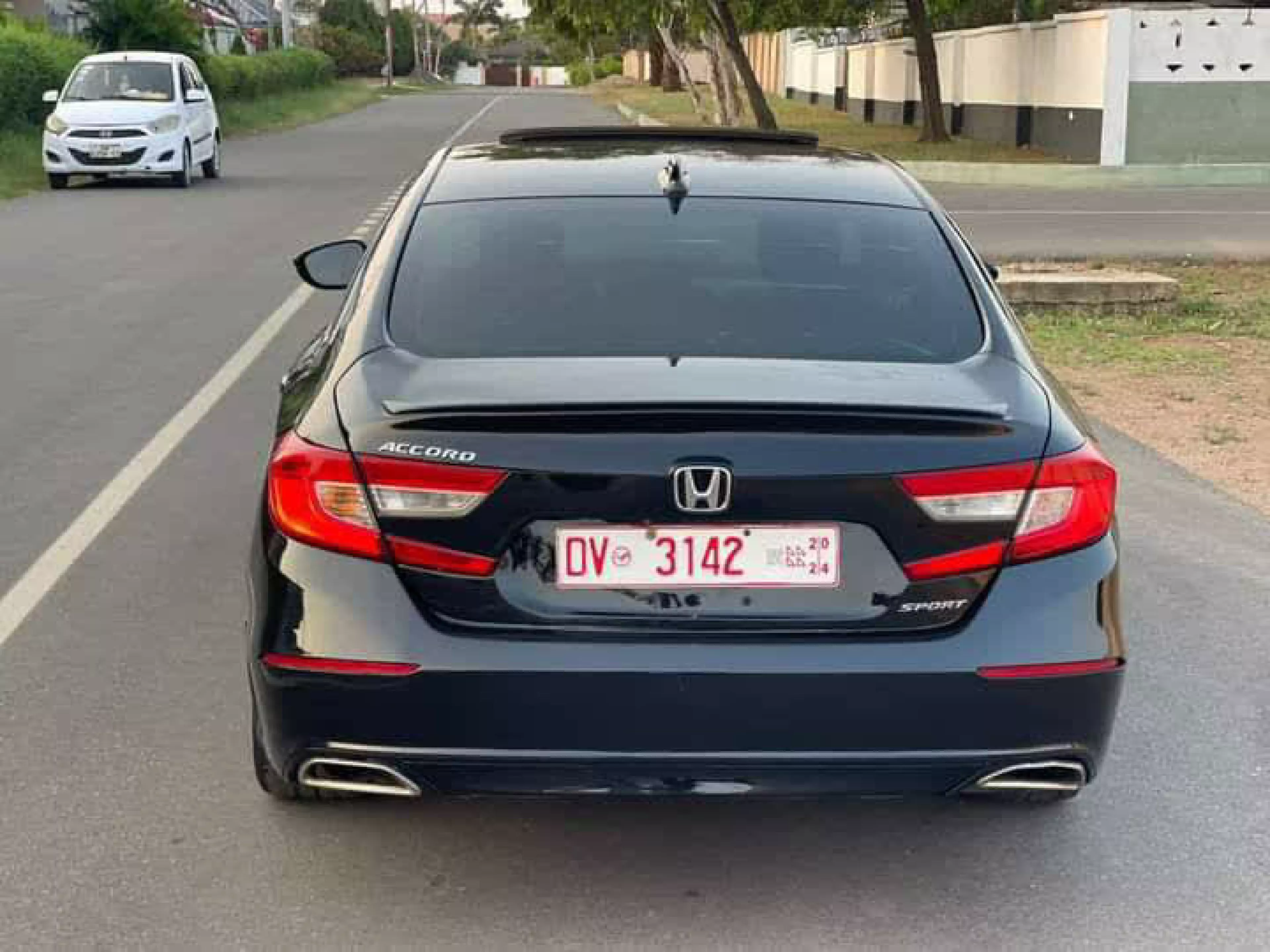 Honda Accord   - 2019