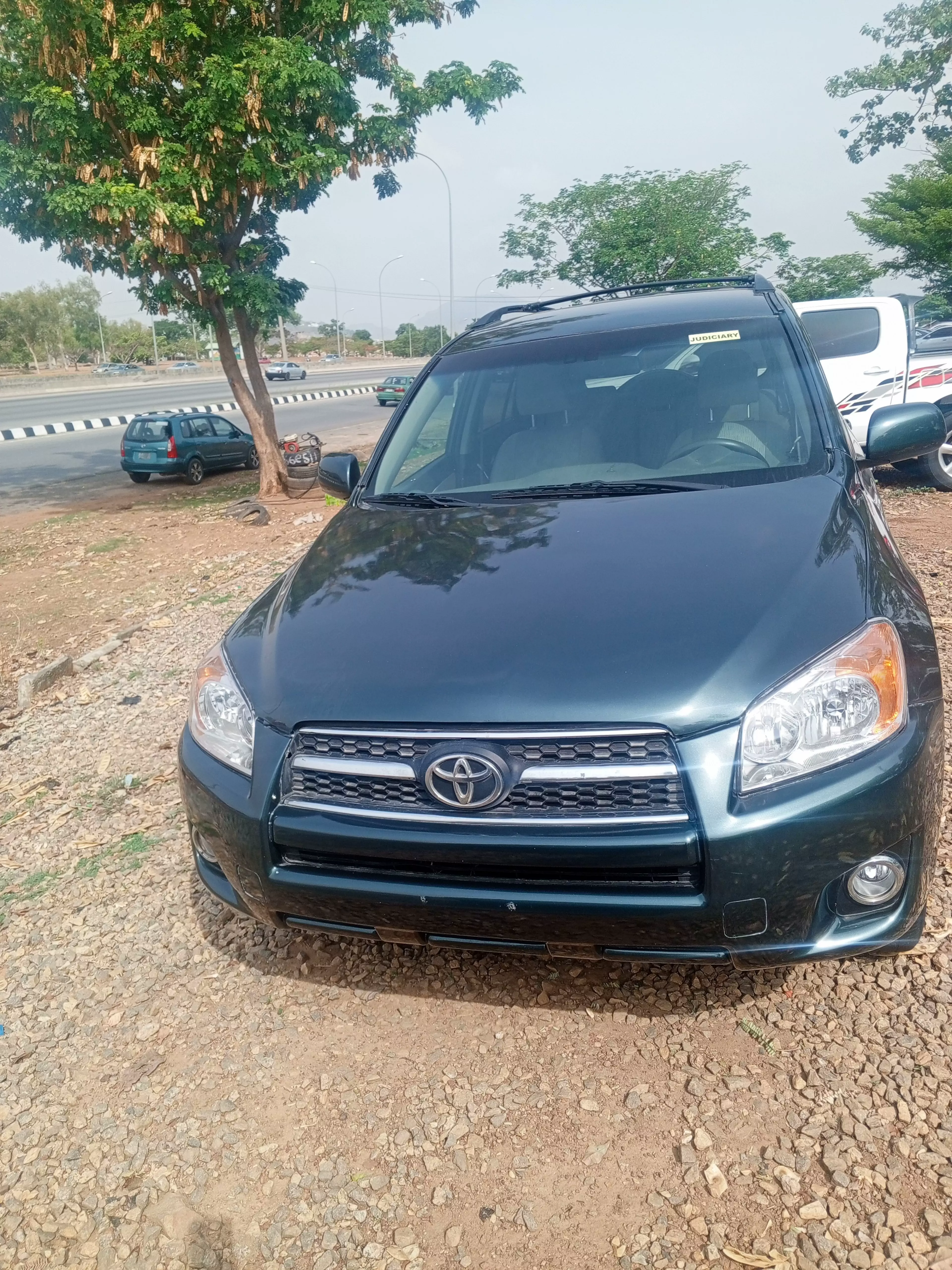 Toyota RAV4 - 2011