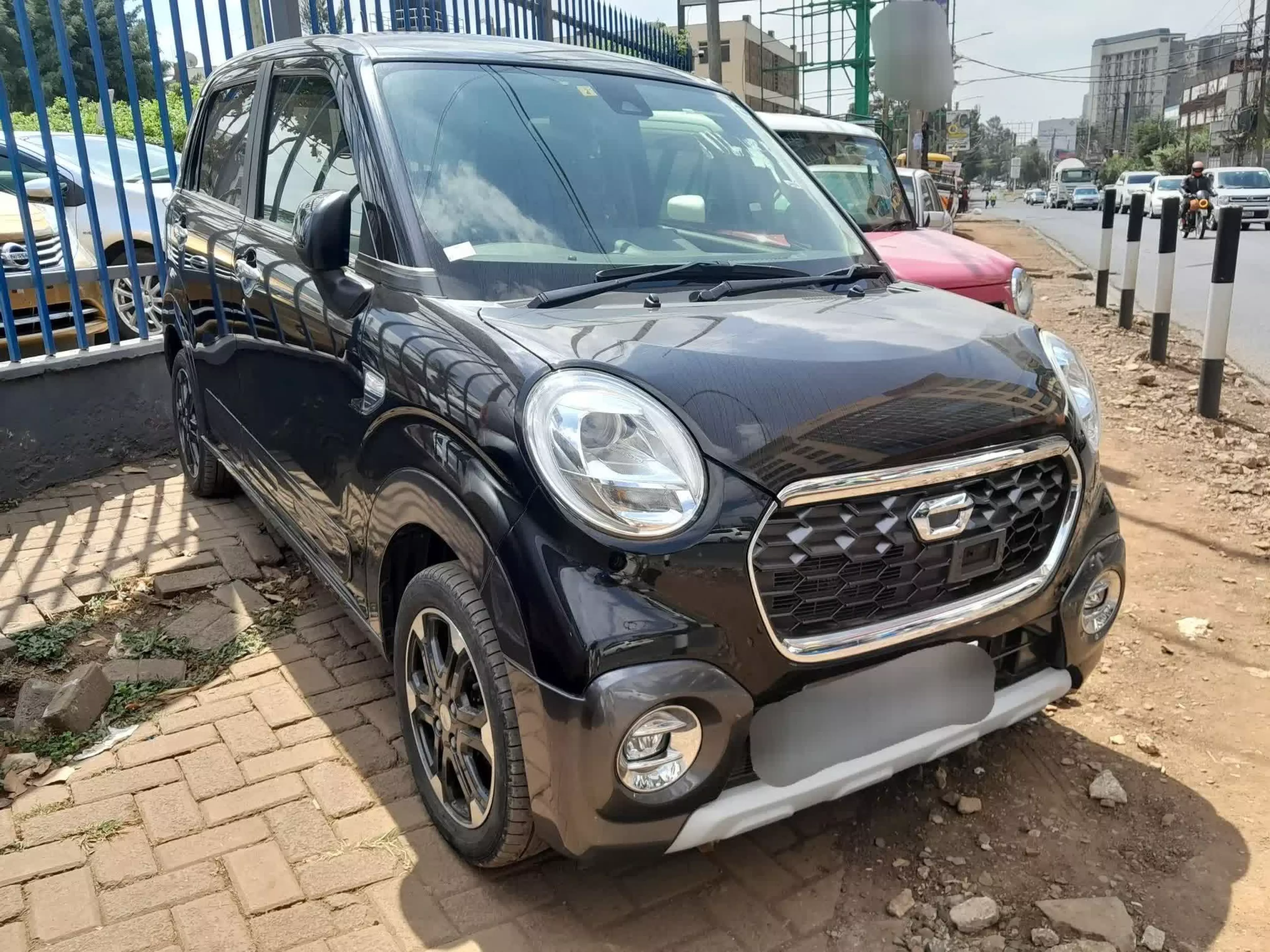 Daihatsu Cast Activa - 2016