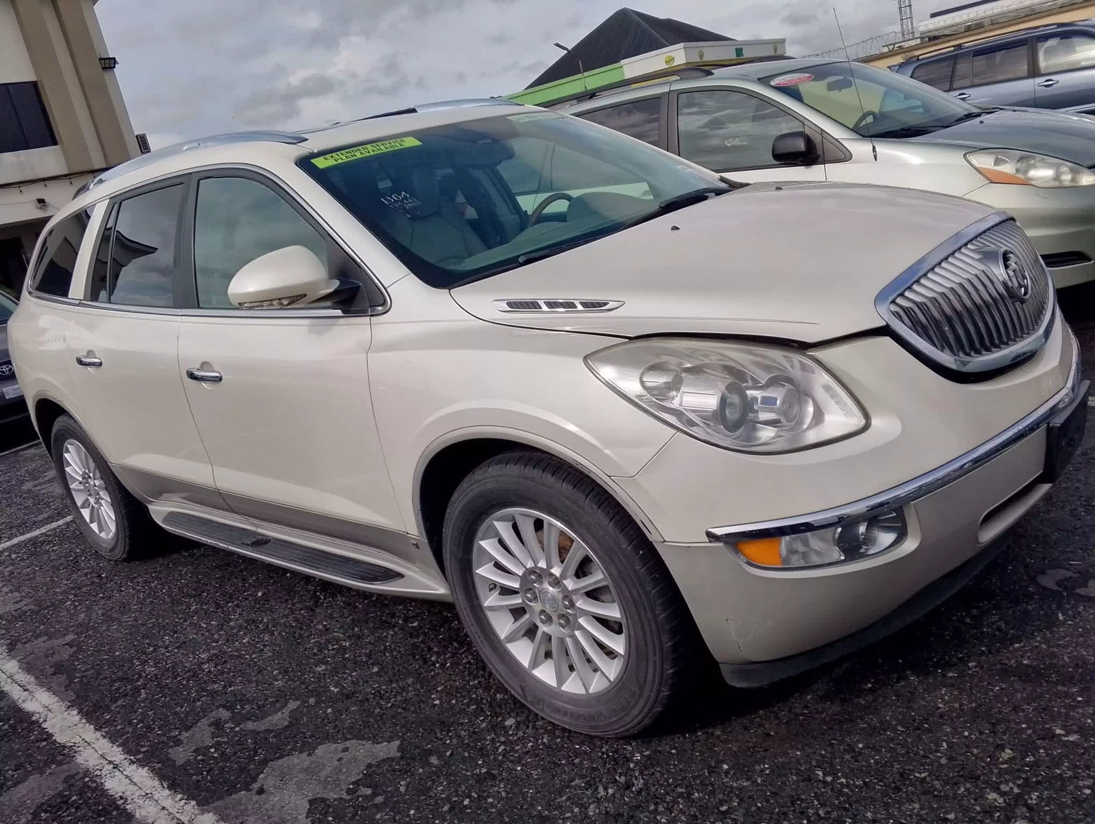 Buick Enclave - 2008