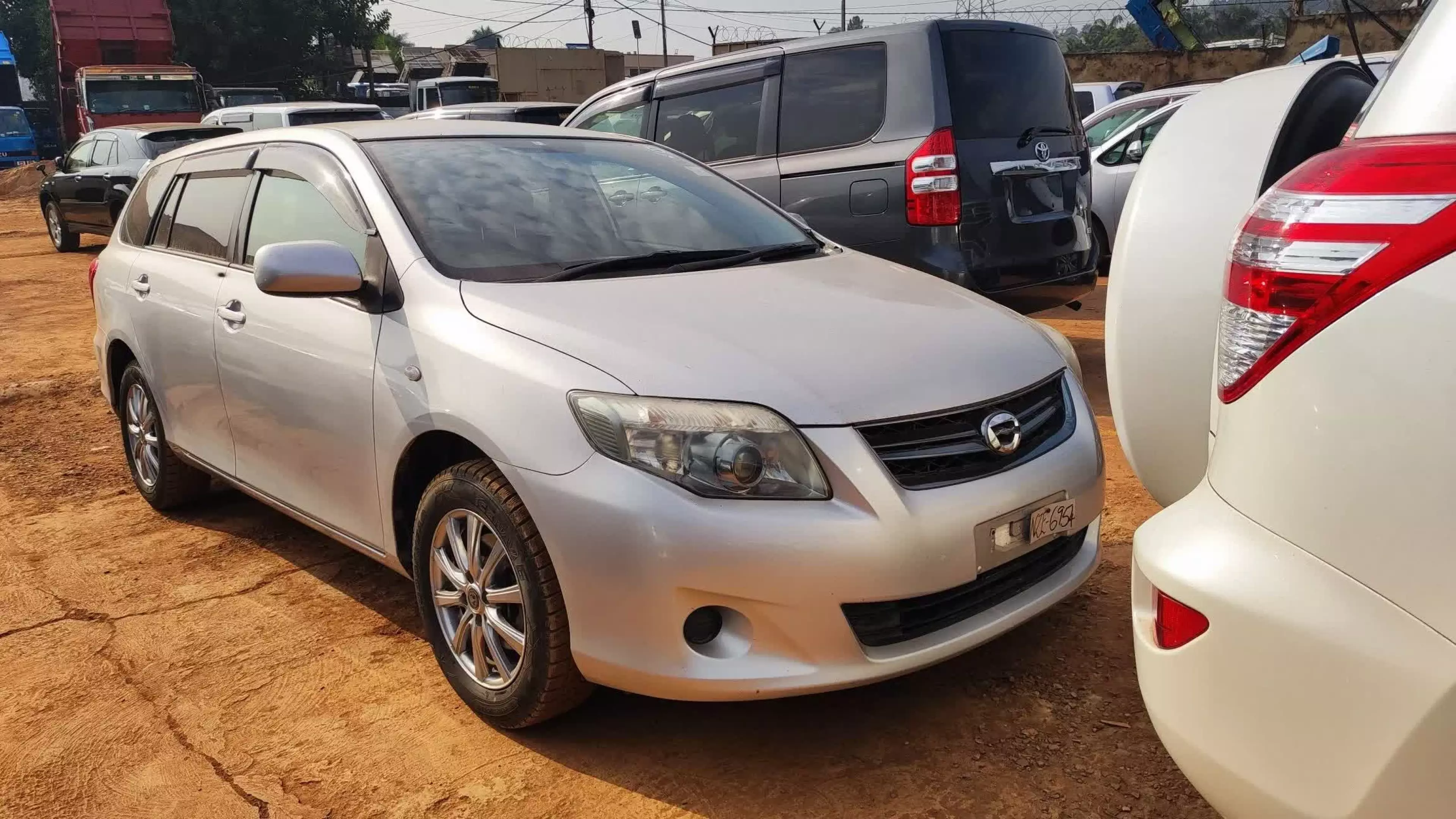Toyota Fielder  - 2010
