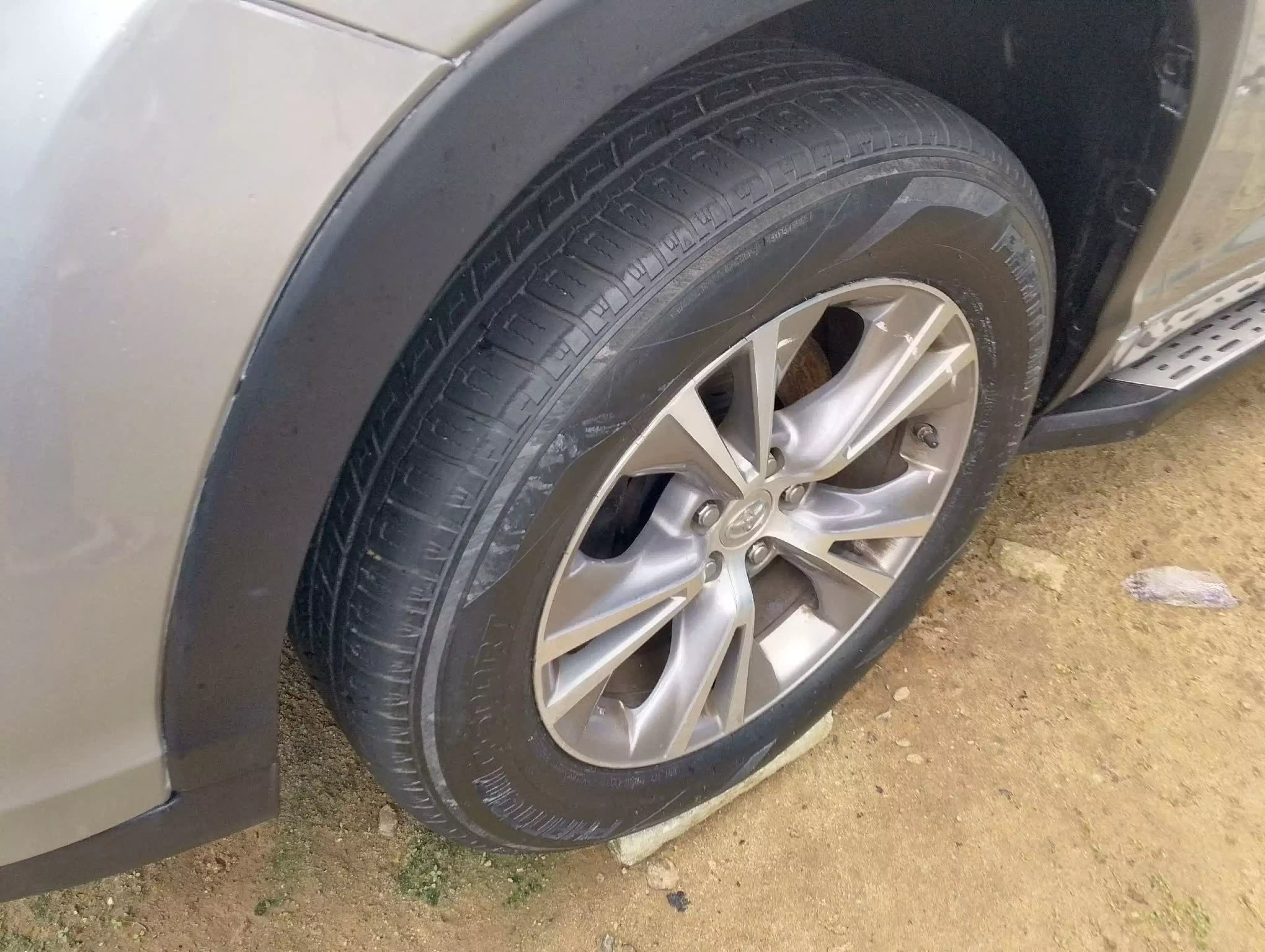 Toyota Highlander   - 2015