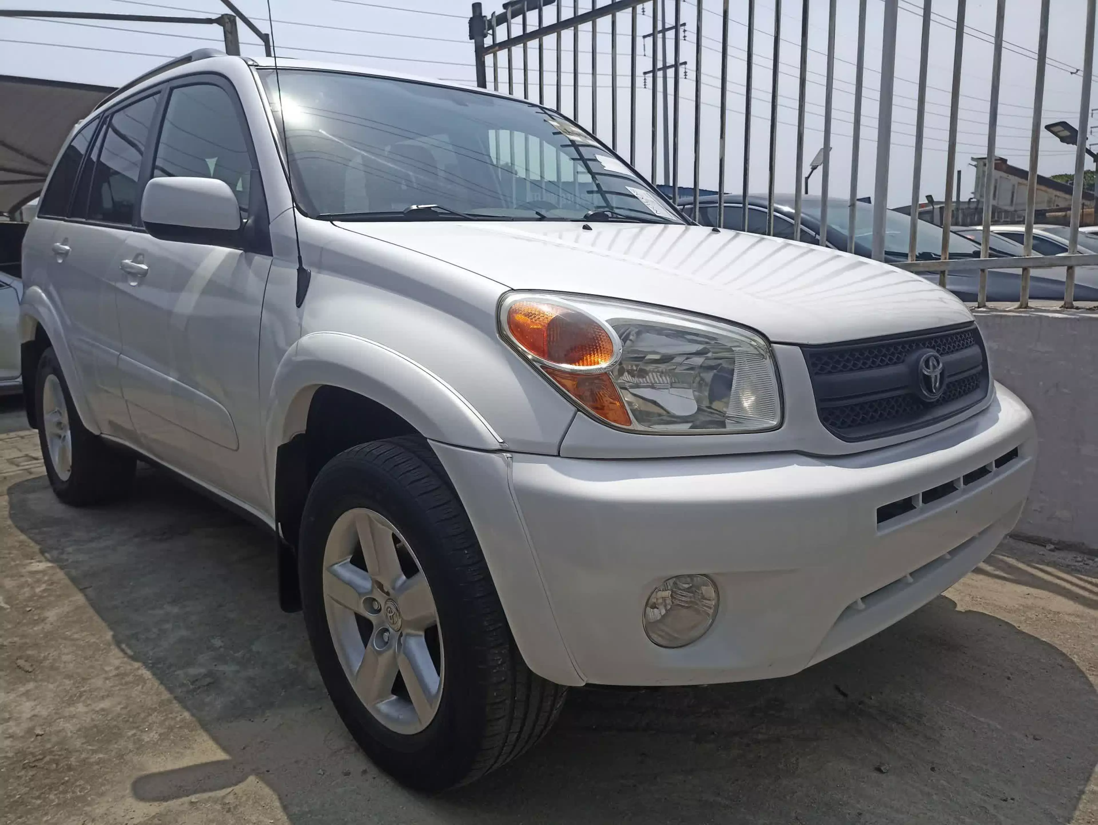 Toyota RAV 4 - 2005