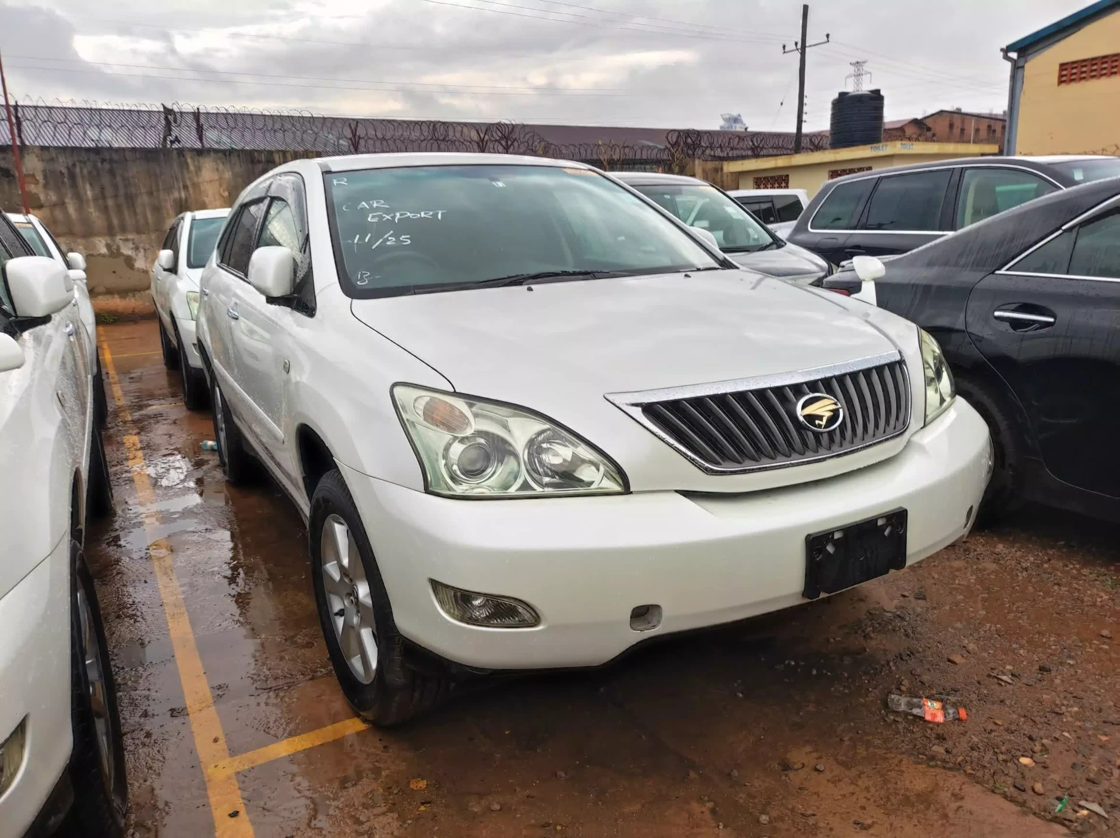 Toyota Harrier - 2009