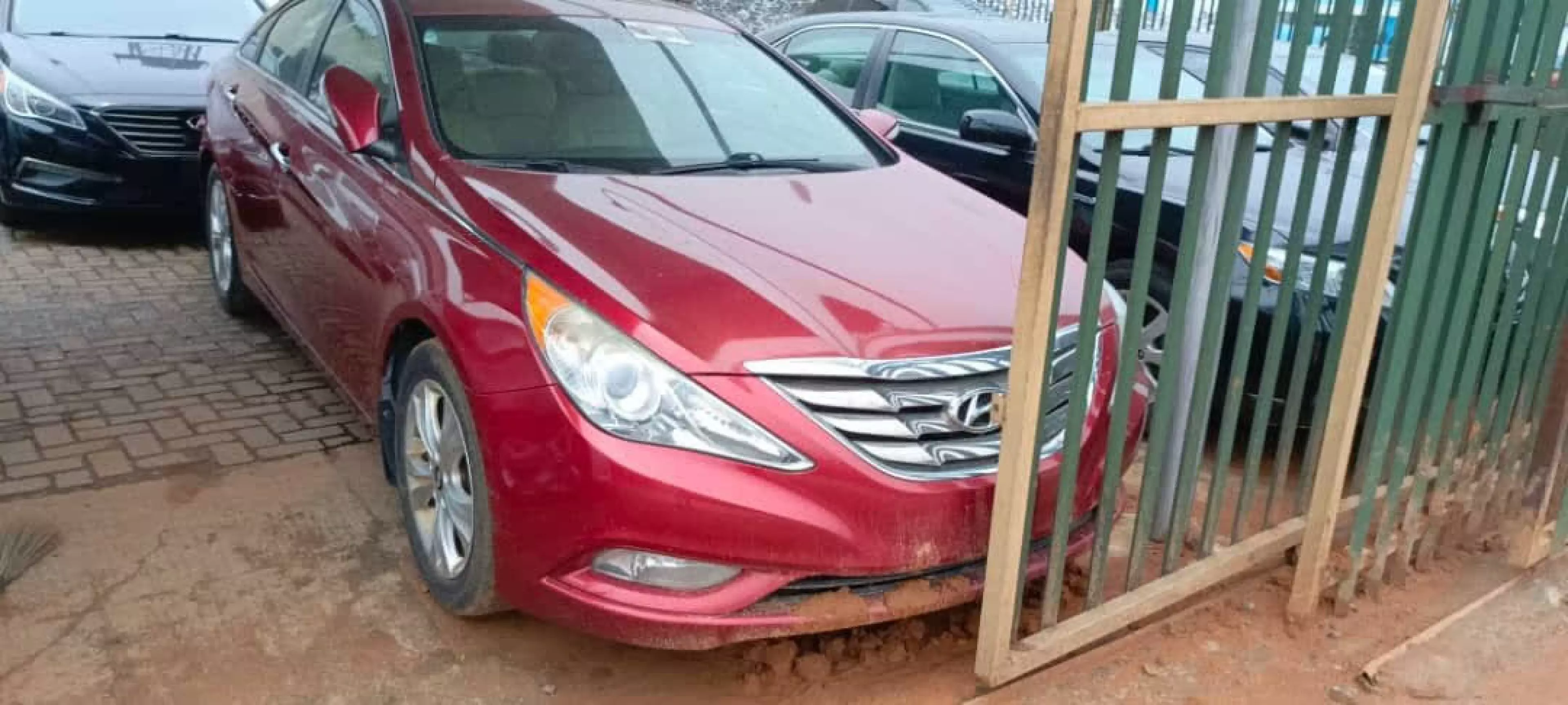 Hyundai Sonata - 2013