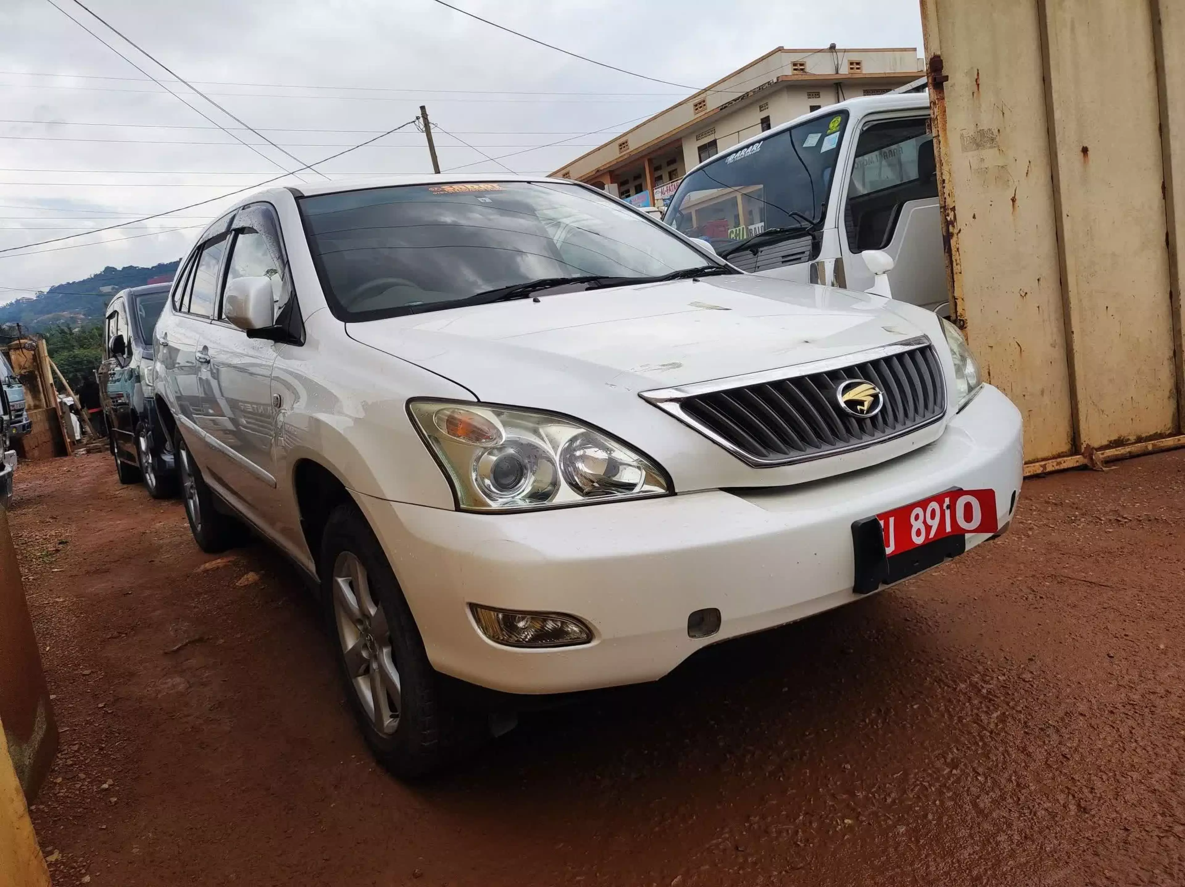 Toyota Harrier - 2010