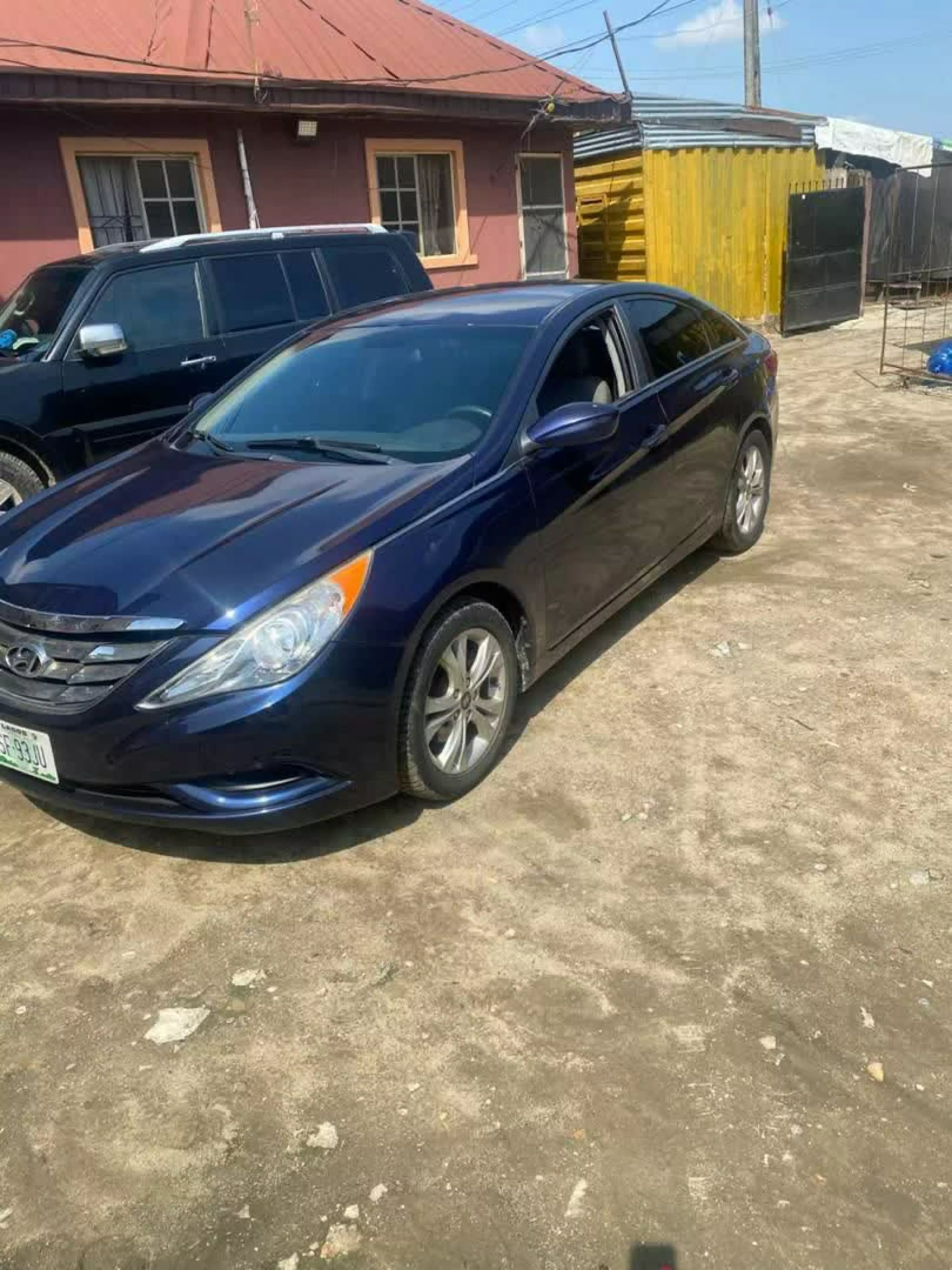 Hyundai Sonata - 2011