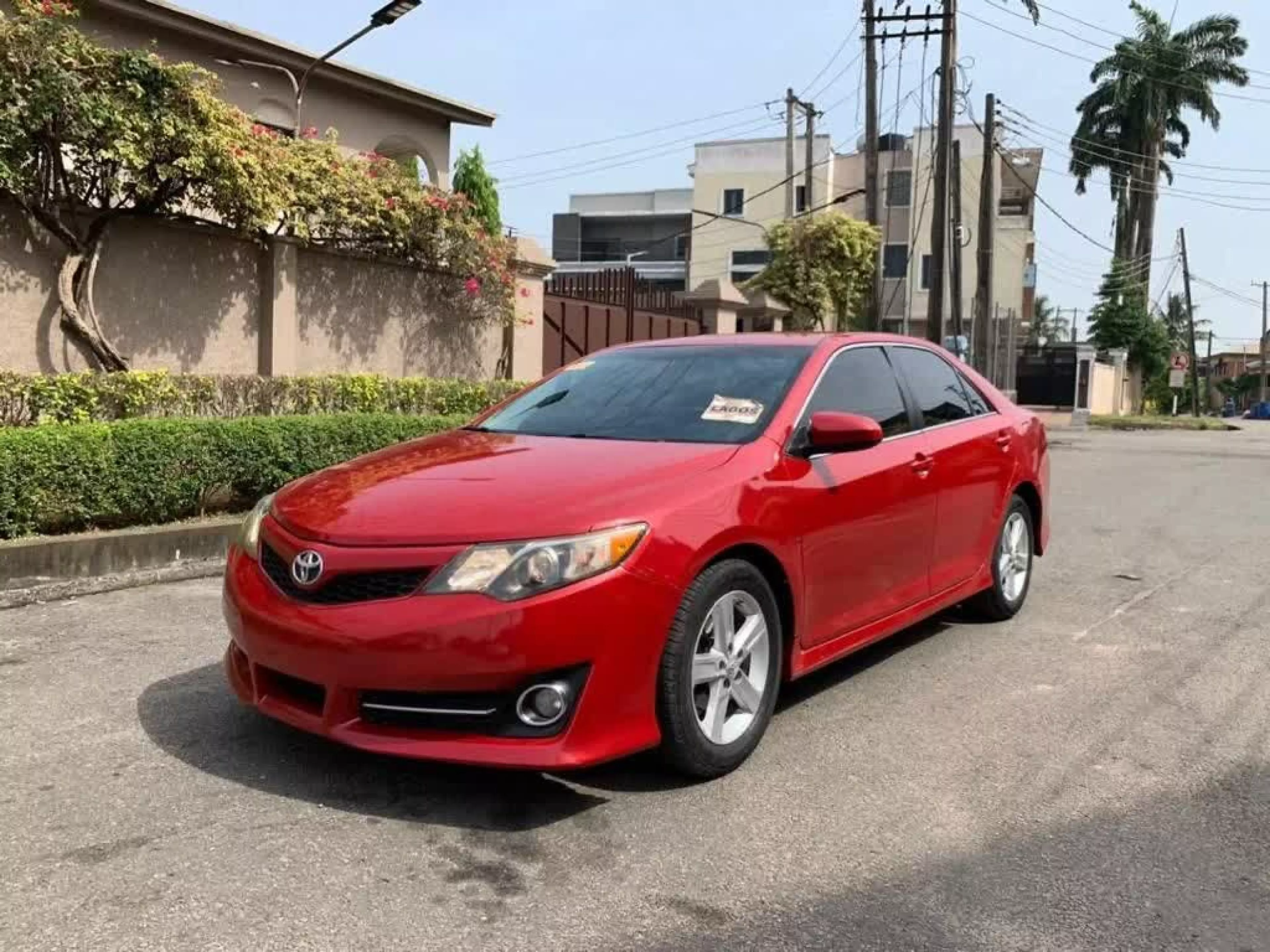Toyota Camry - 2012