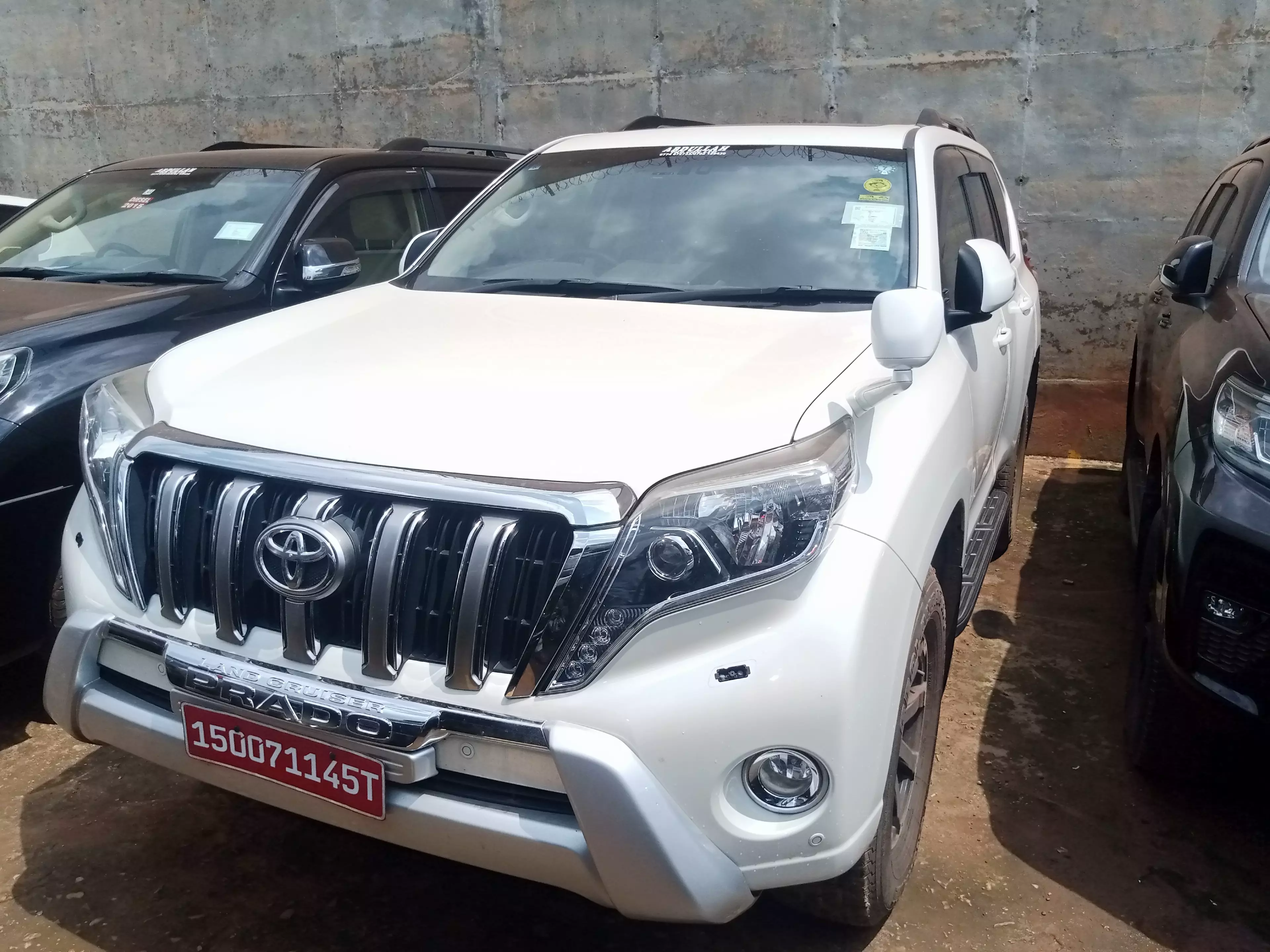 Toyota Landcruiser Prado   - 2017