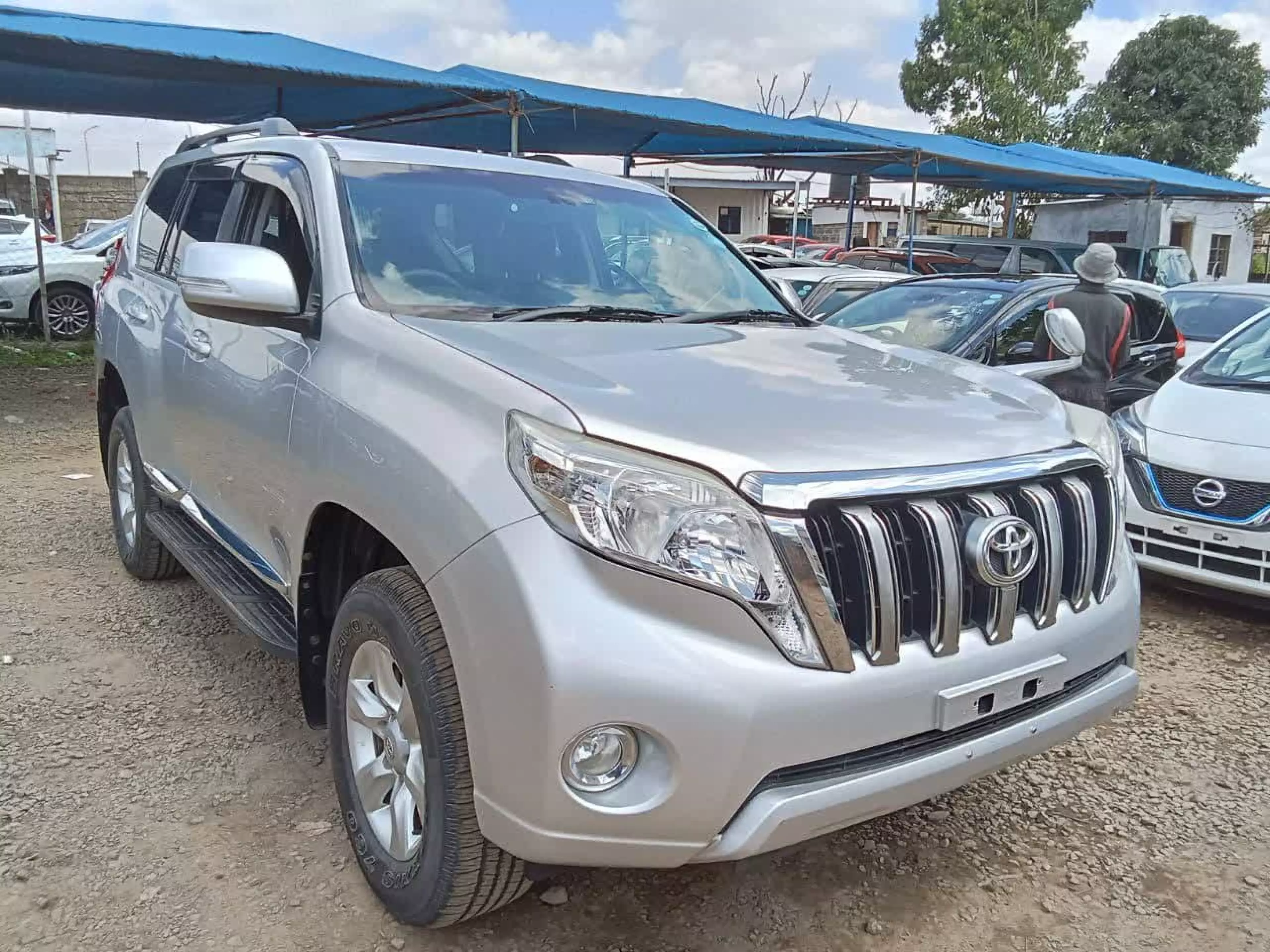 Toyota Landcruiser prado TX - 2014
