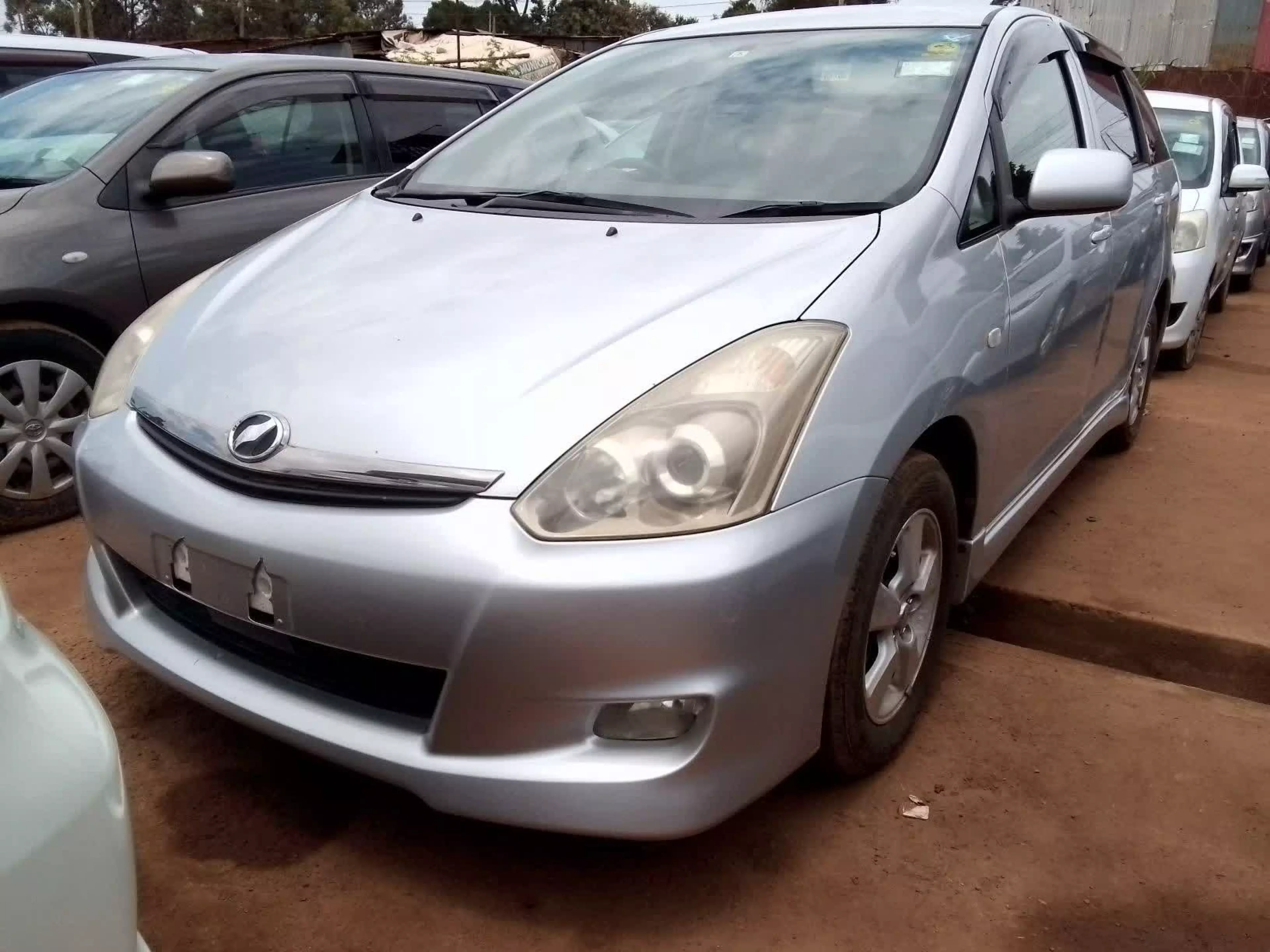 Toyota Wish - 2010