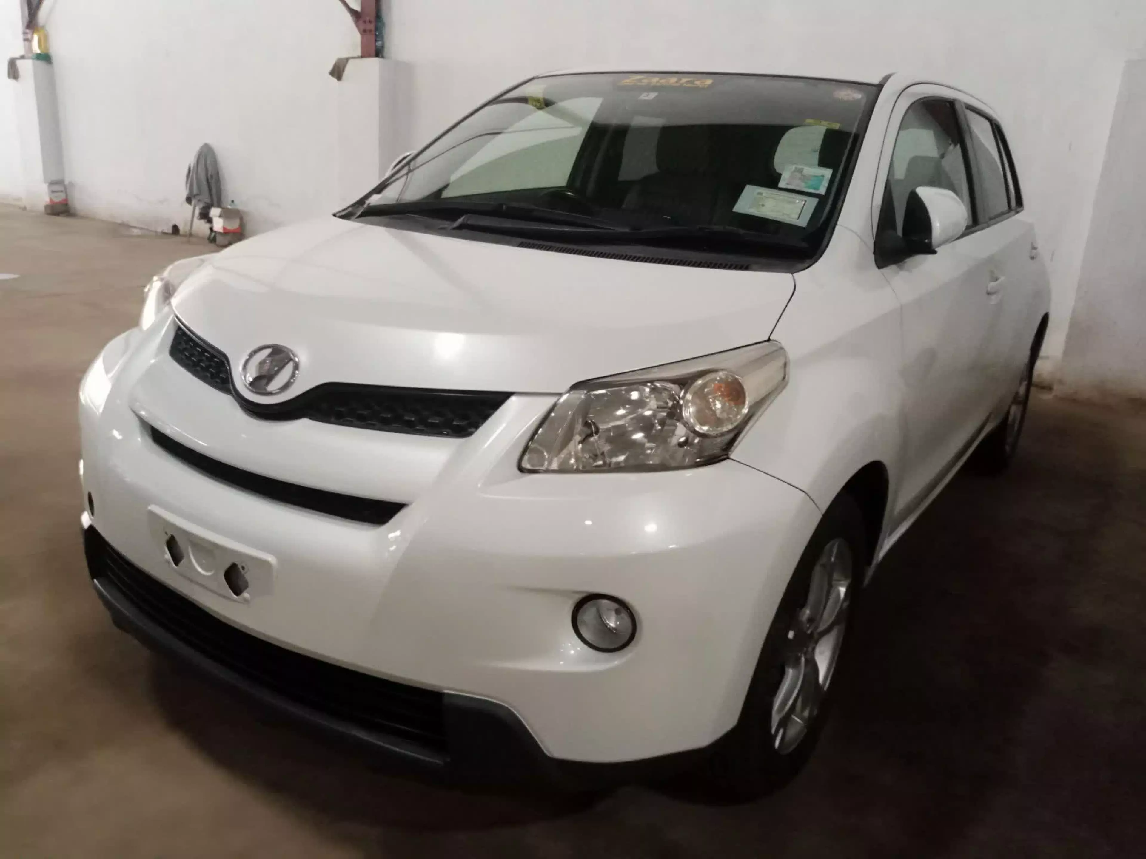 Toyota Ist  - 2007