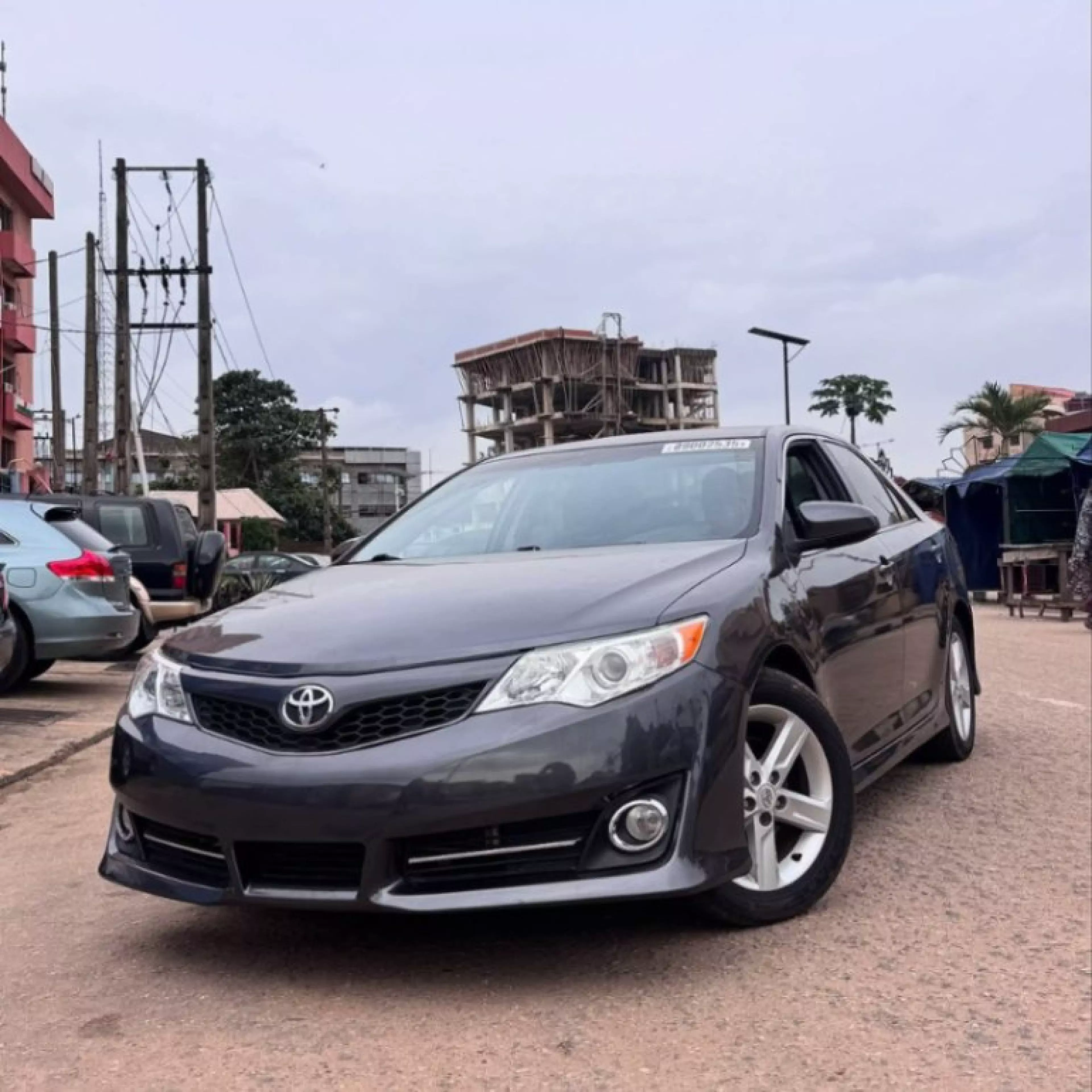 Toyota camry - 2012