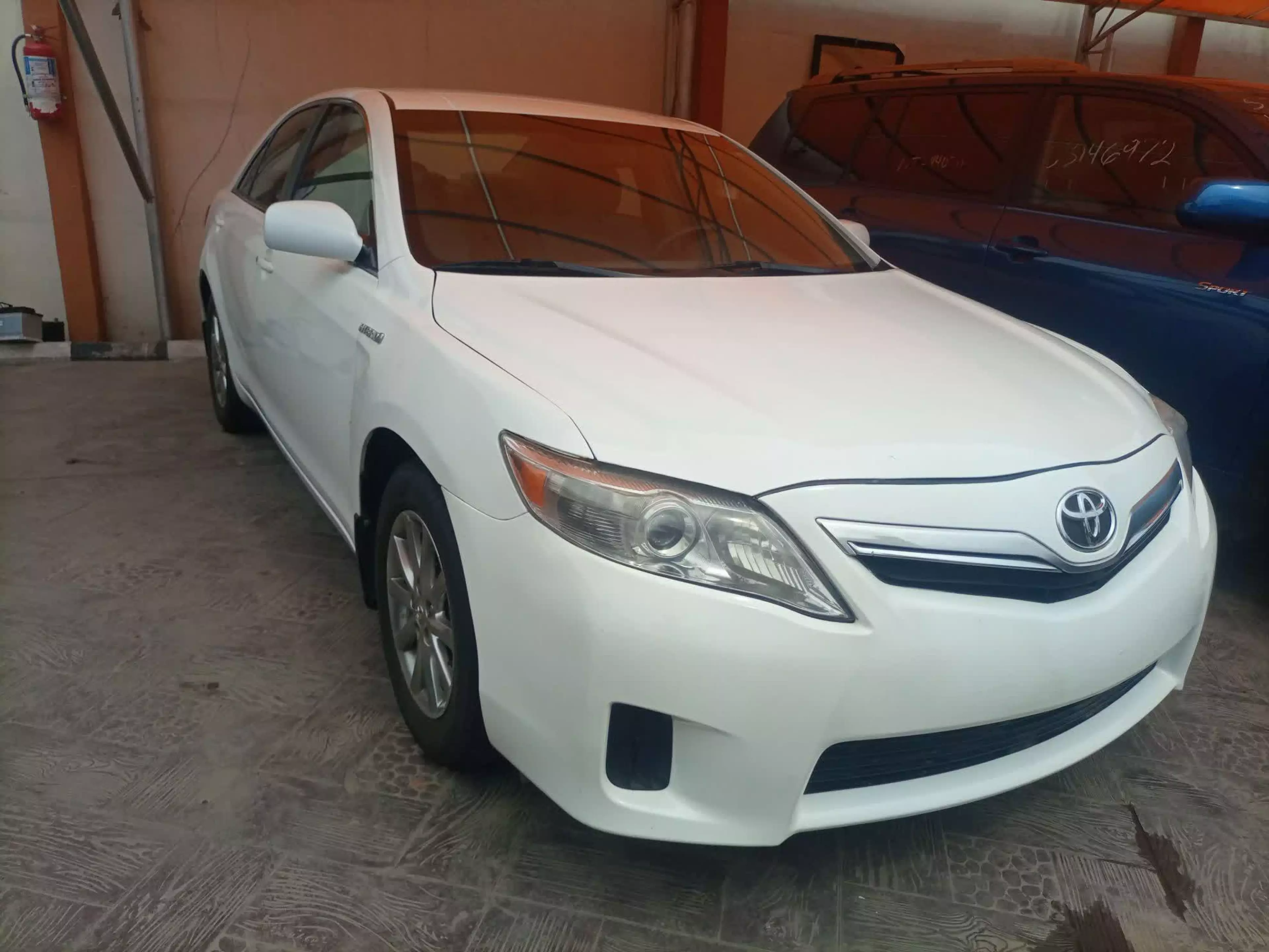 Toyota Camry - 2010