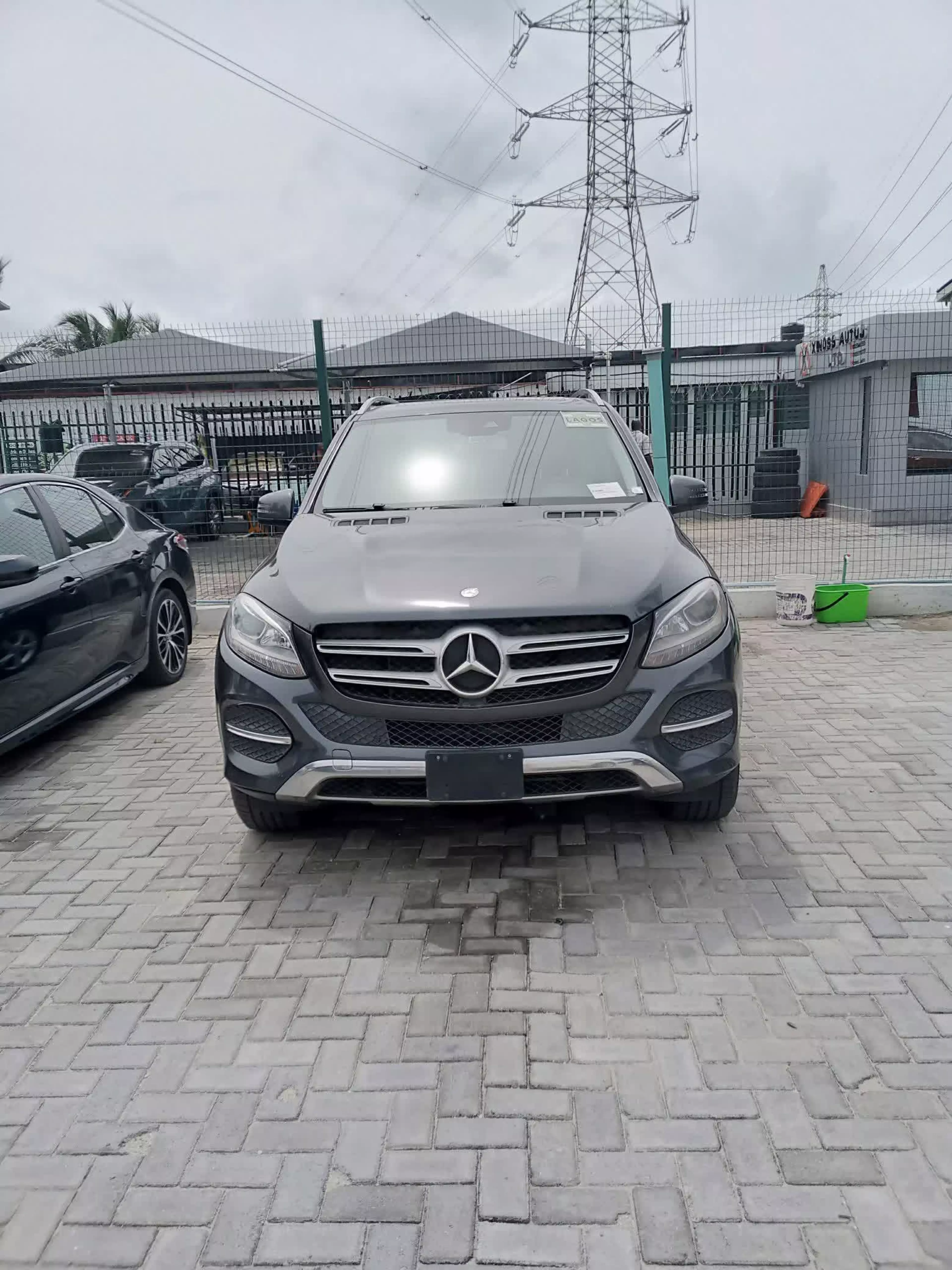 Mercedes-Benz GLE 350   - 2016