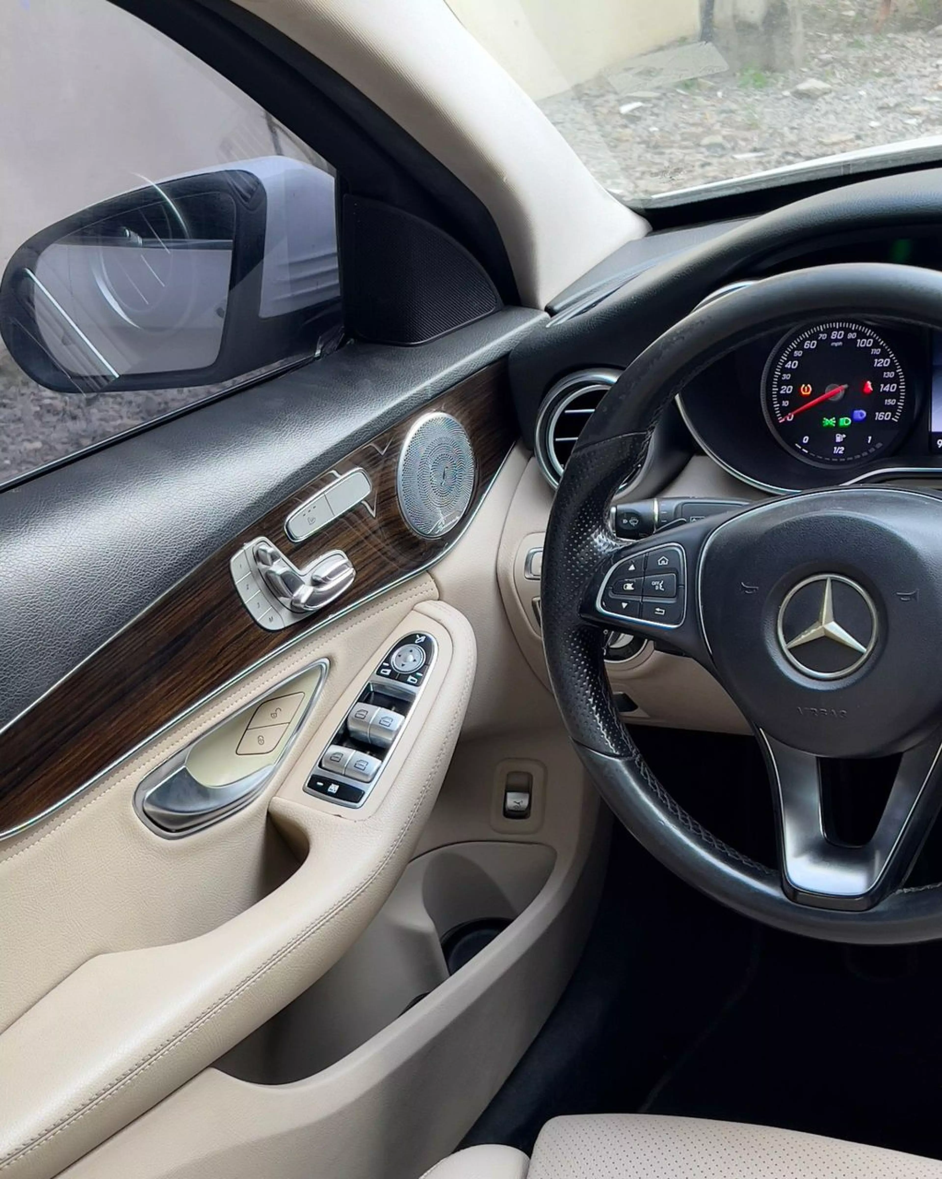 Mercedes-Benz C 300   - 2015