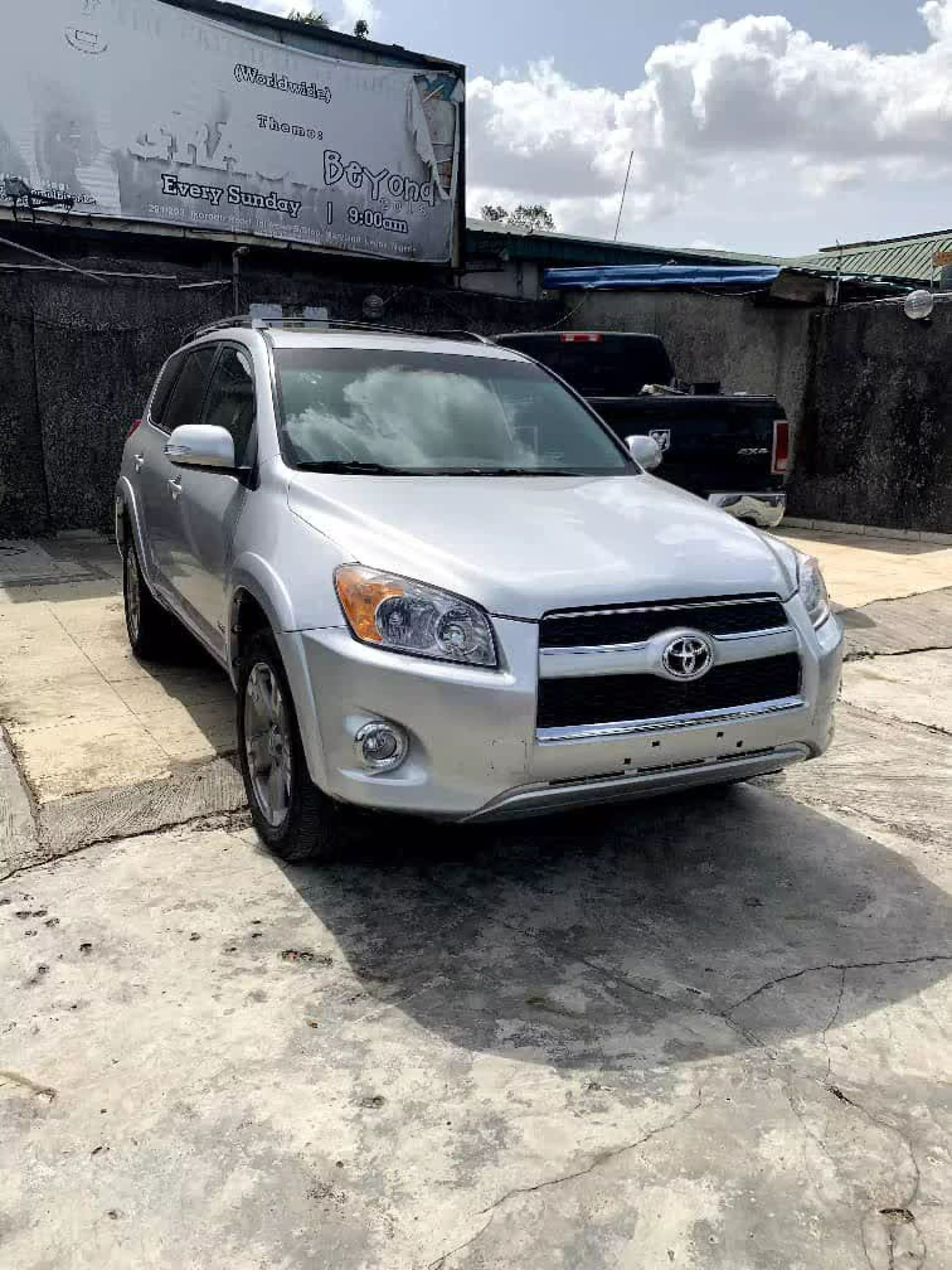 Toyota RAV 4 - 2010