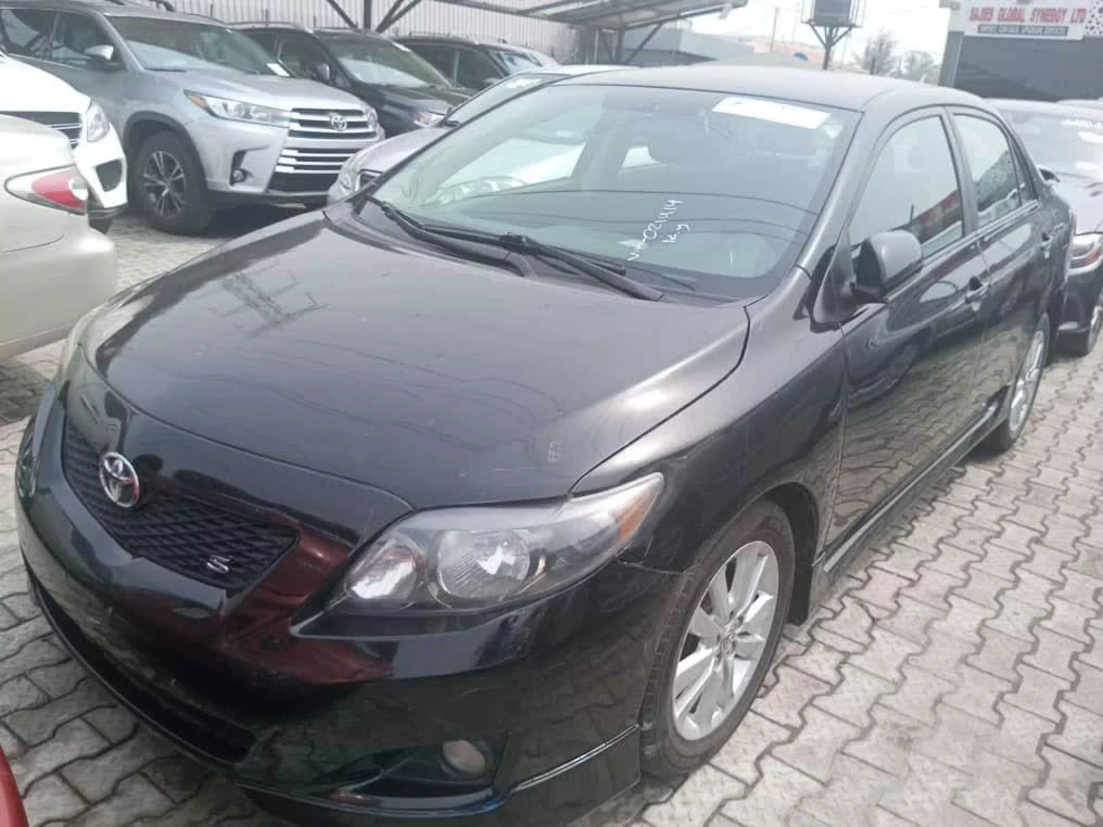 Toyota Corolla - 2009