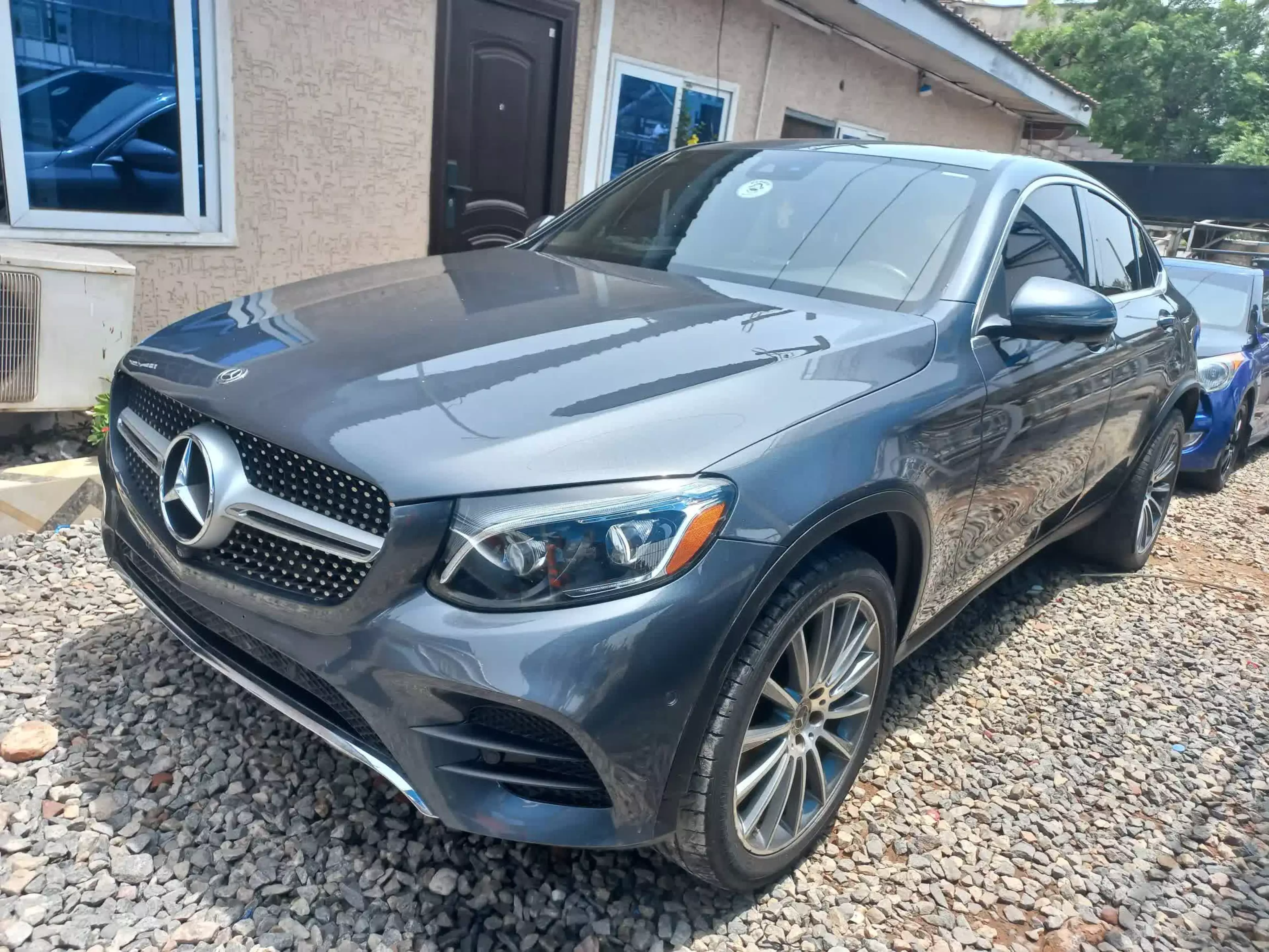 Mercedes-Benz GLC 300 - 2018