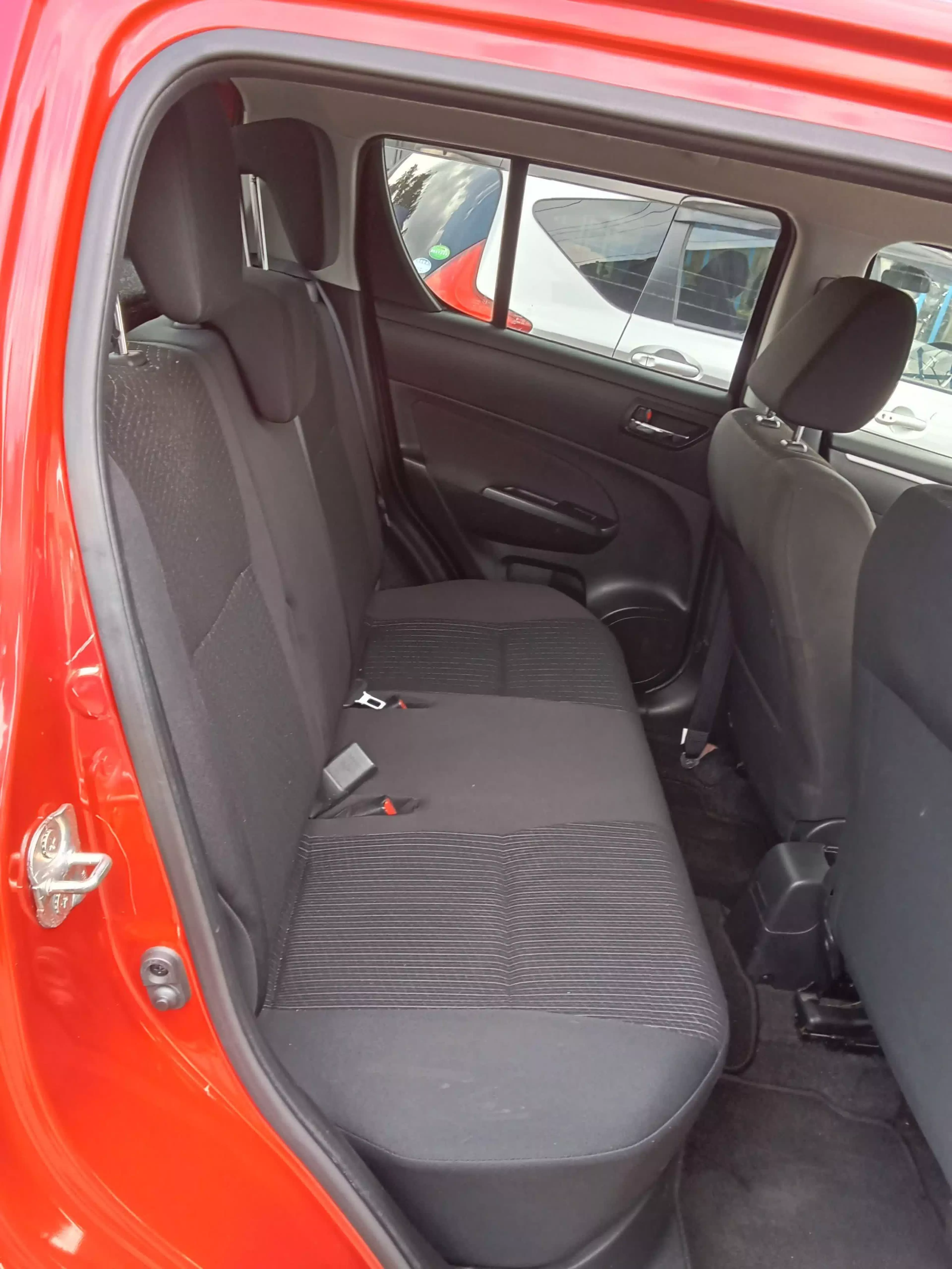 SUZUKI Swift   - 2014