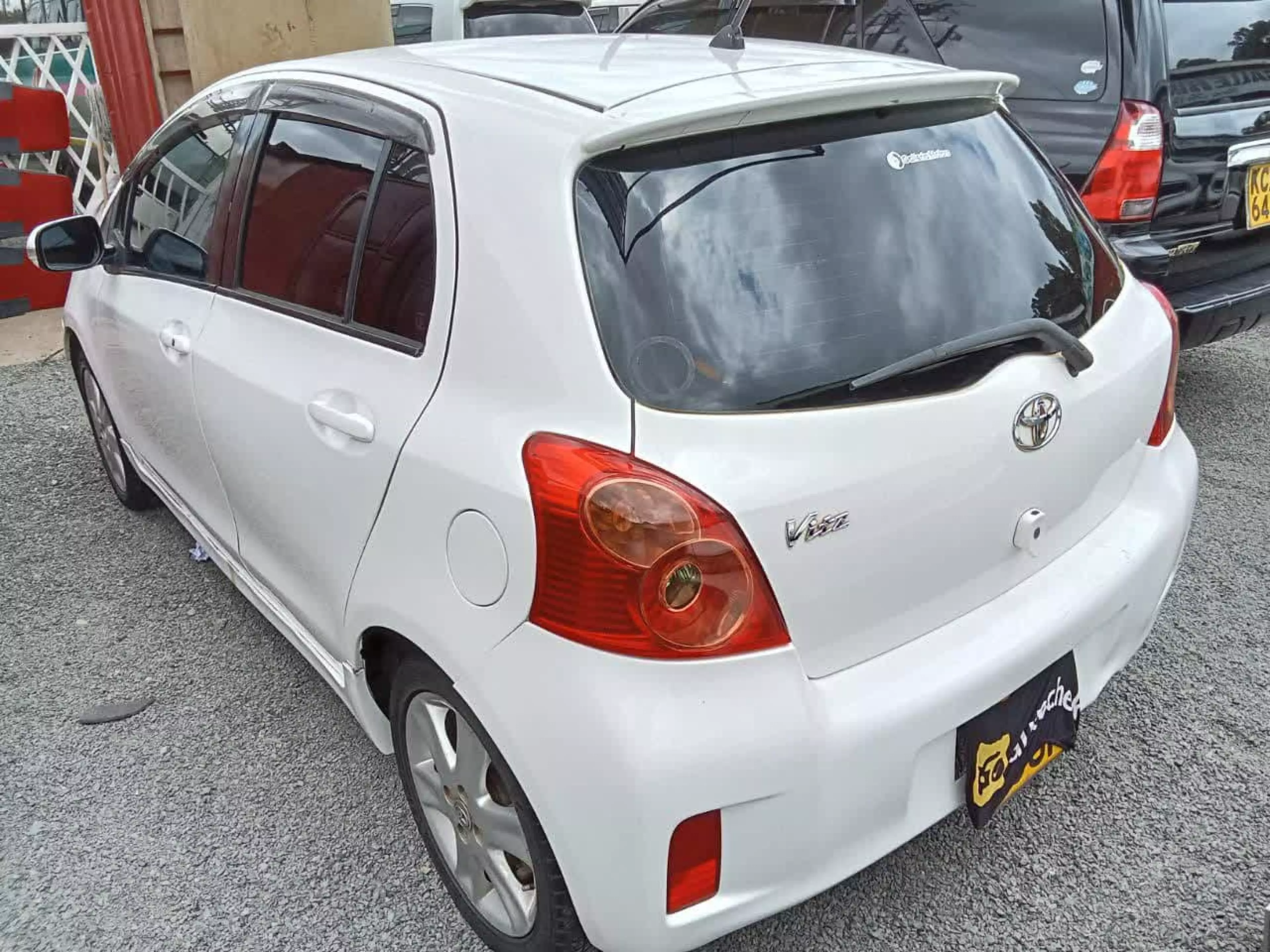 Toyota Vitz - 2009