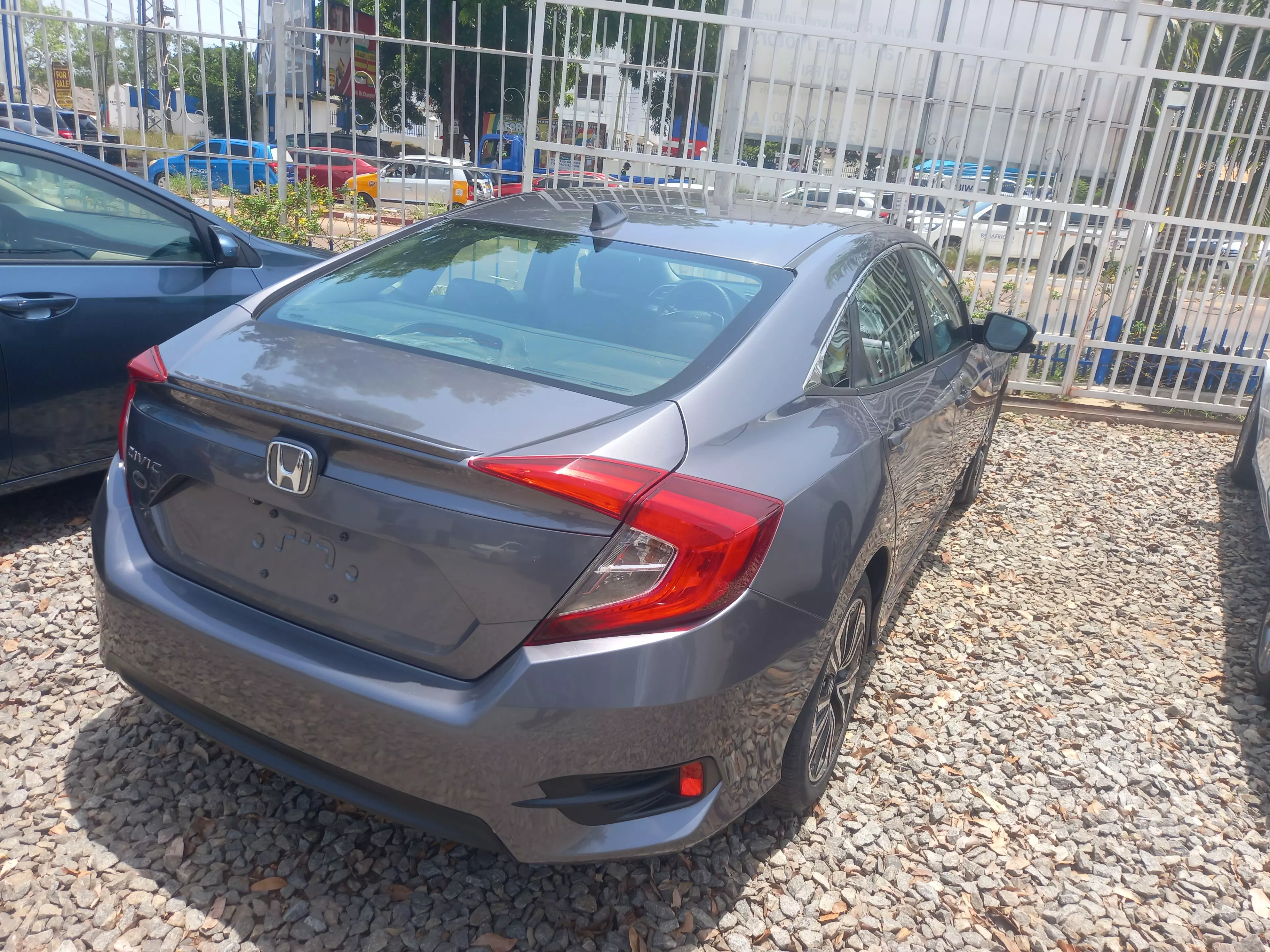 Honda Civic   - 2016