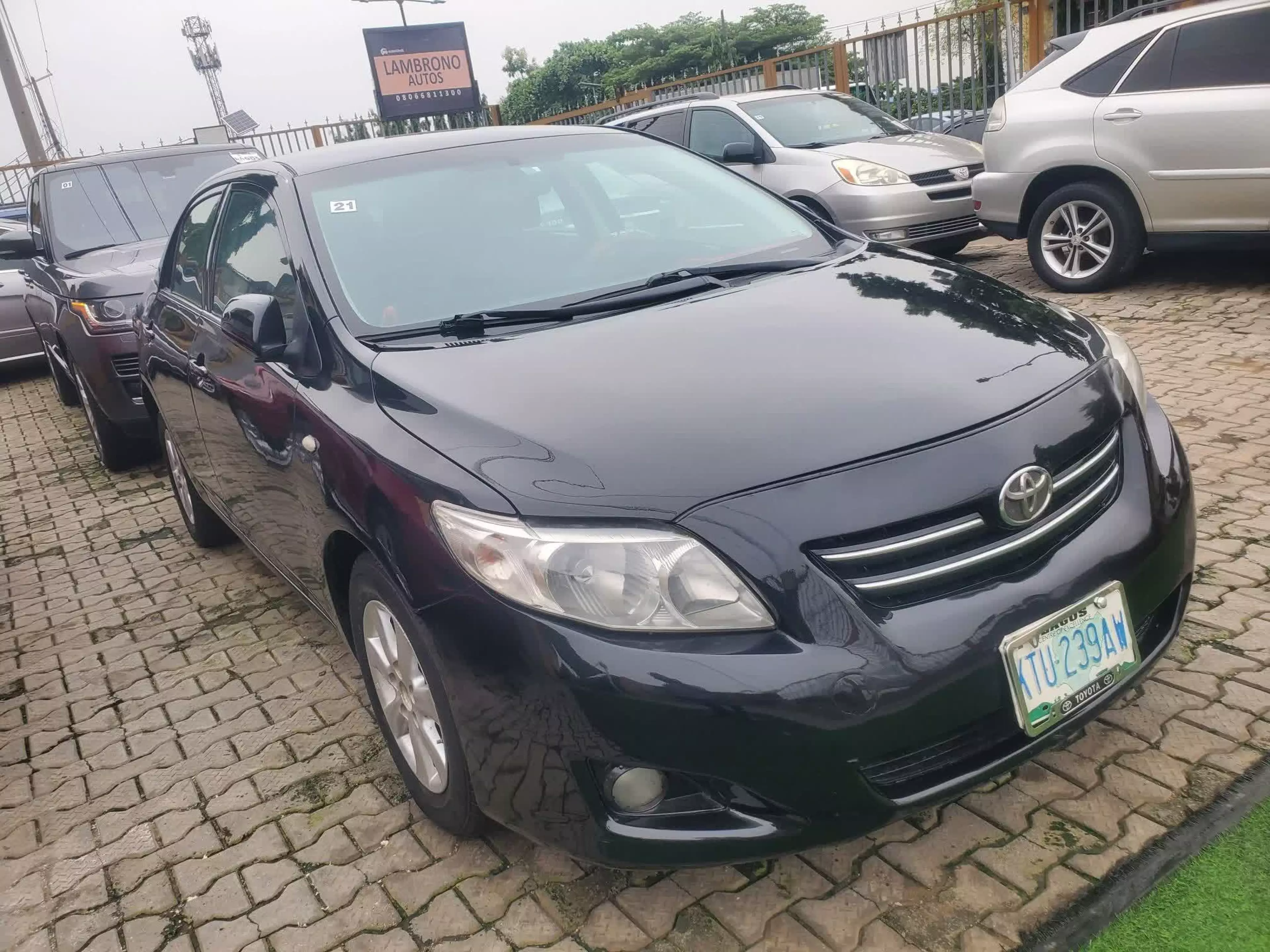 Toyota Corolla   - 2012