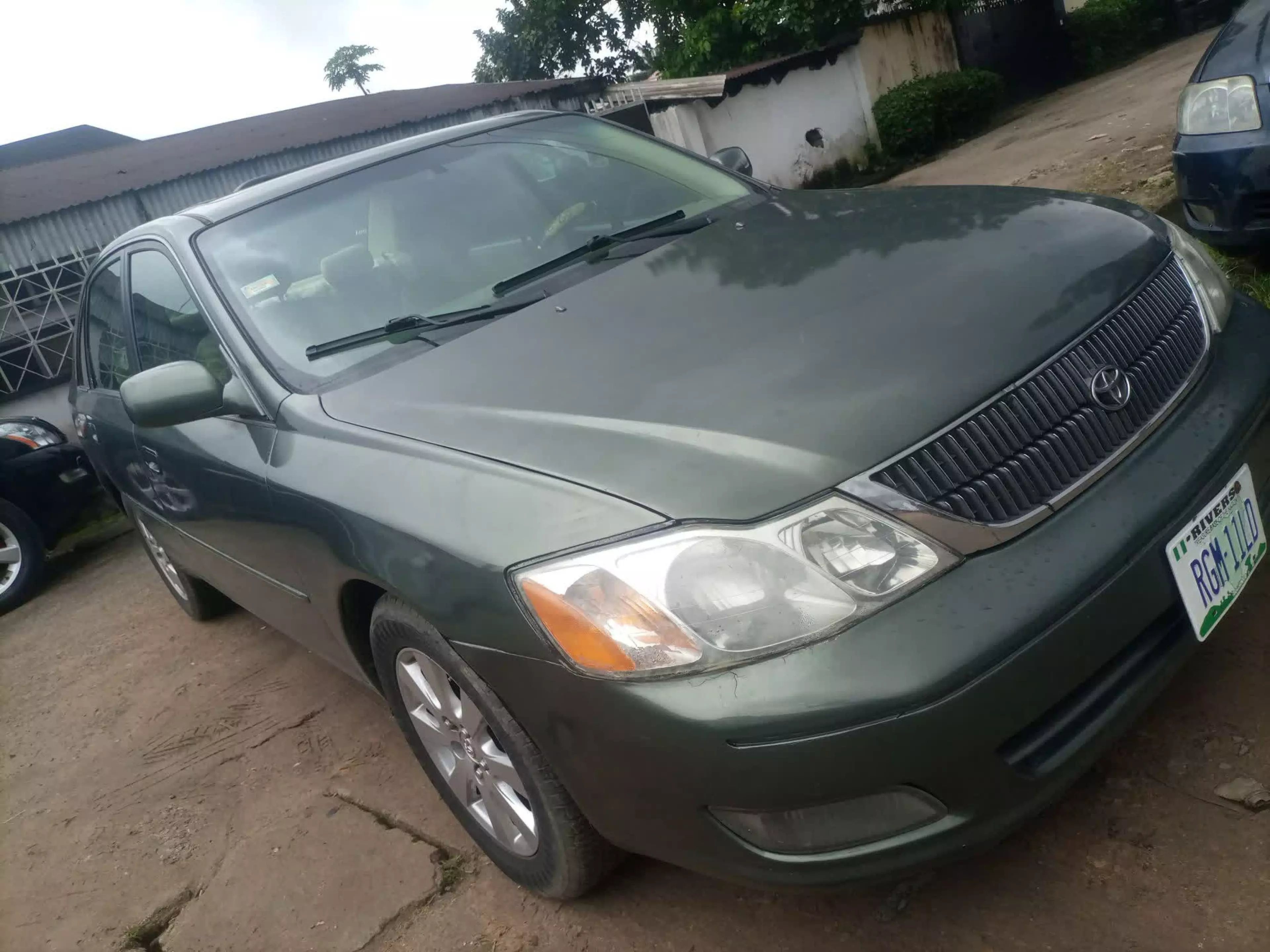 Toyota Avalon - 2000