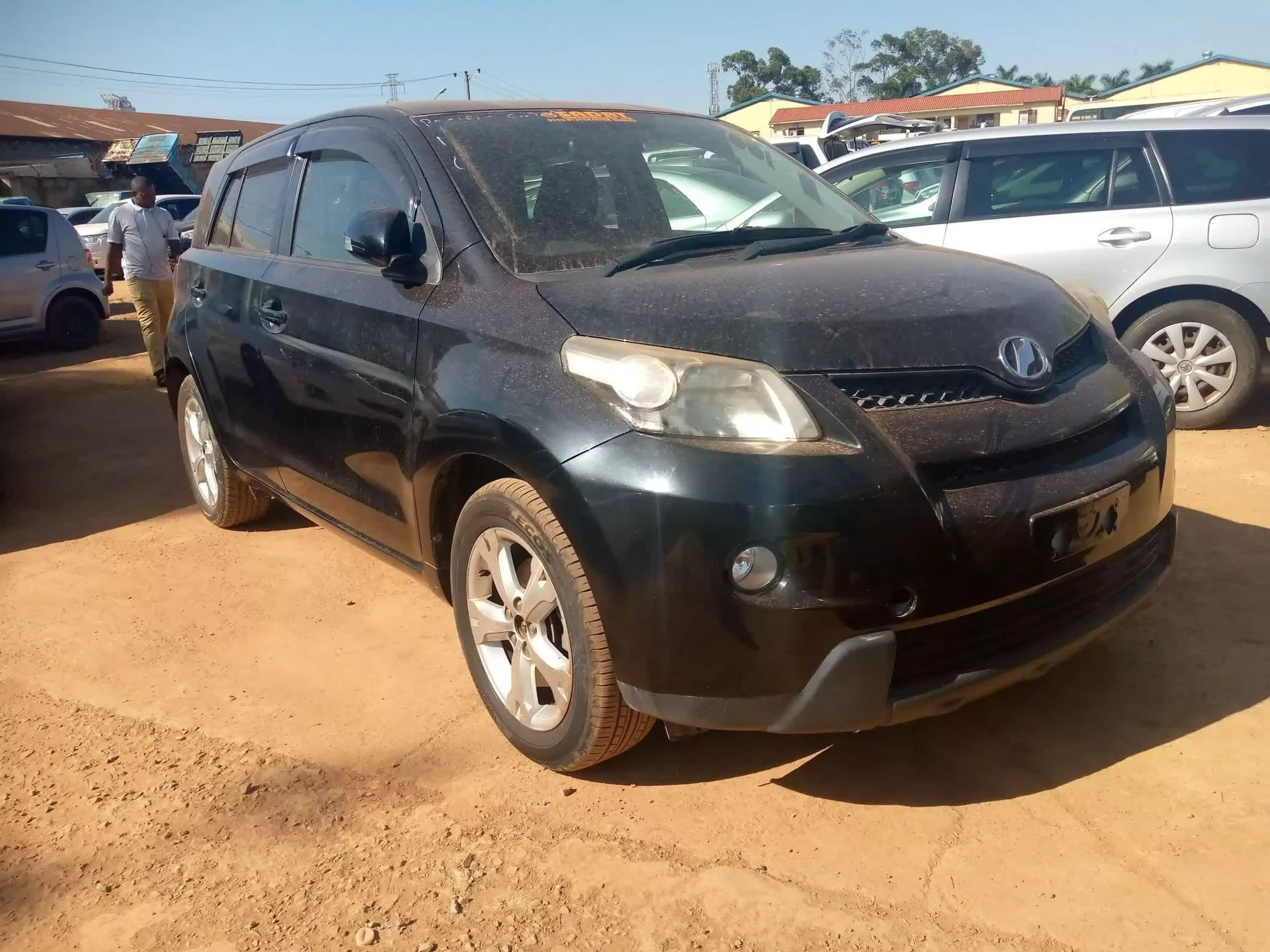 Toyota Ist  - 2009