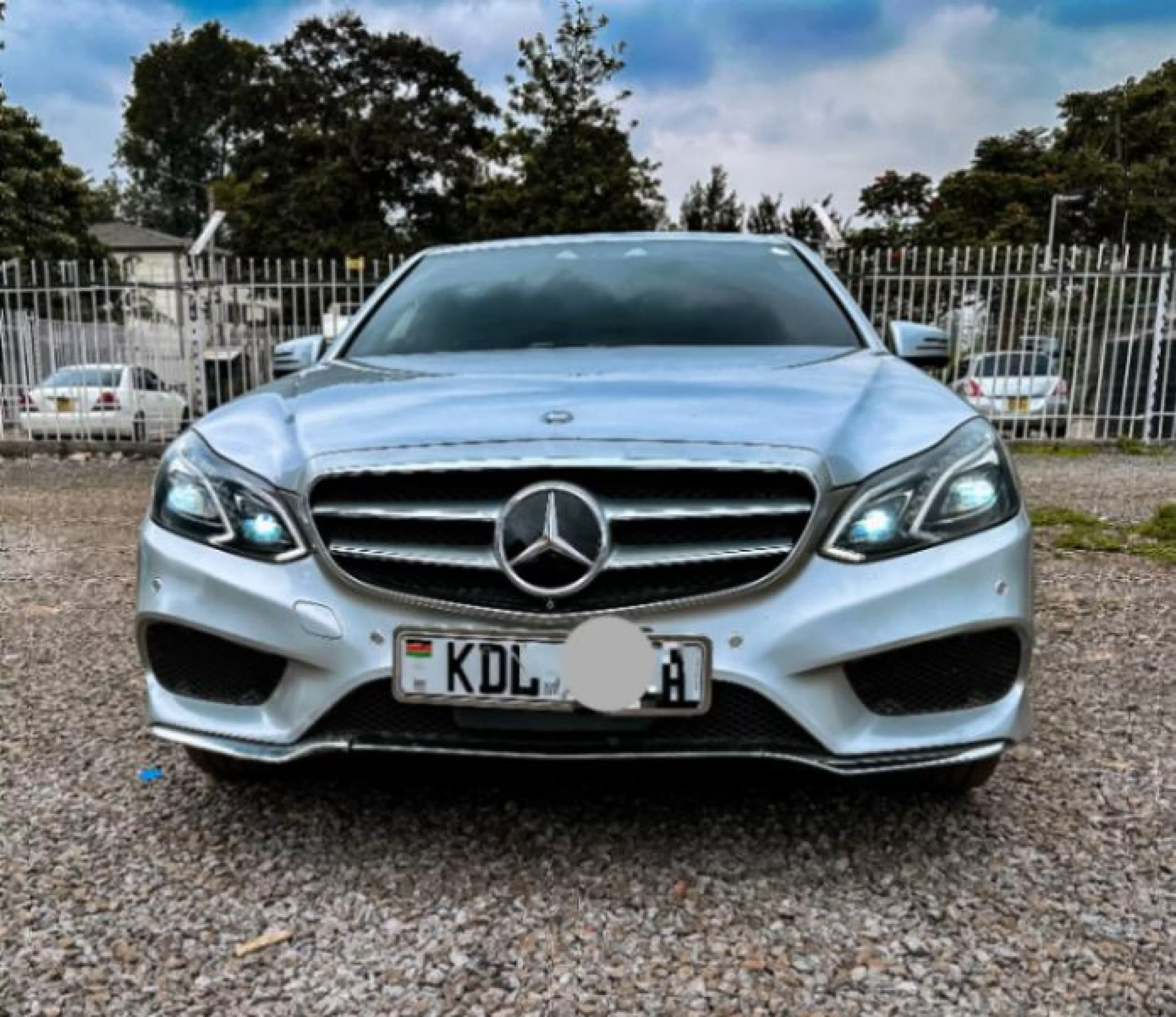 Mercedes-Benz E250 - 2015