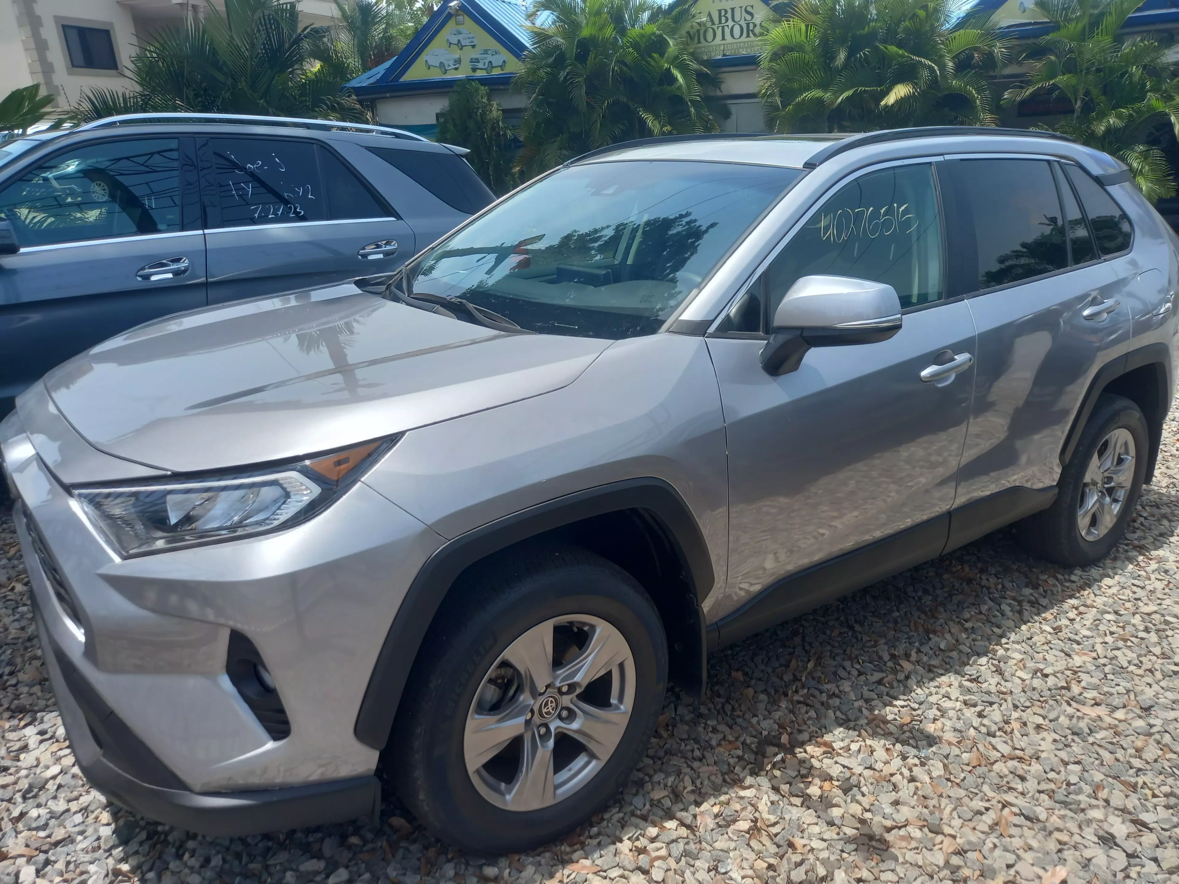 Toyota RAV 4   - 2023